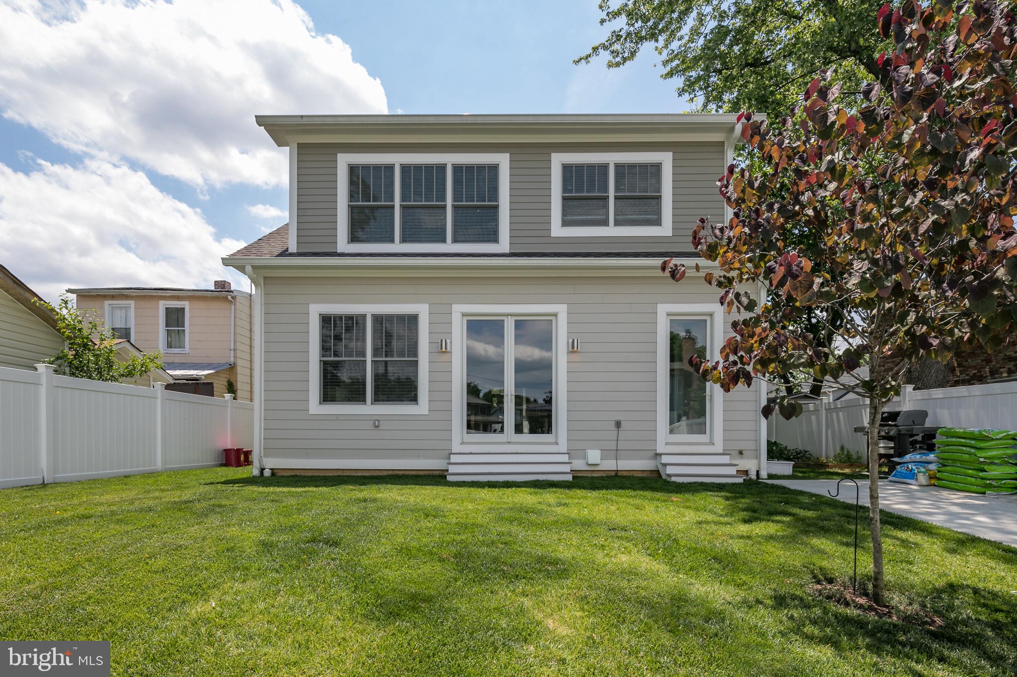 DEL RAY - Residential