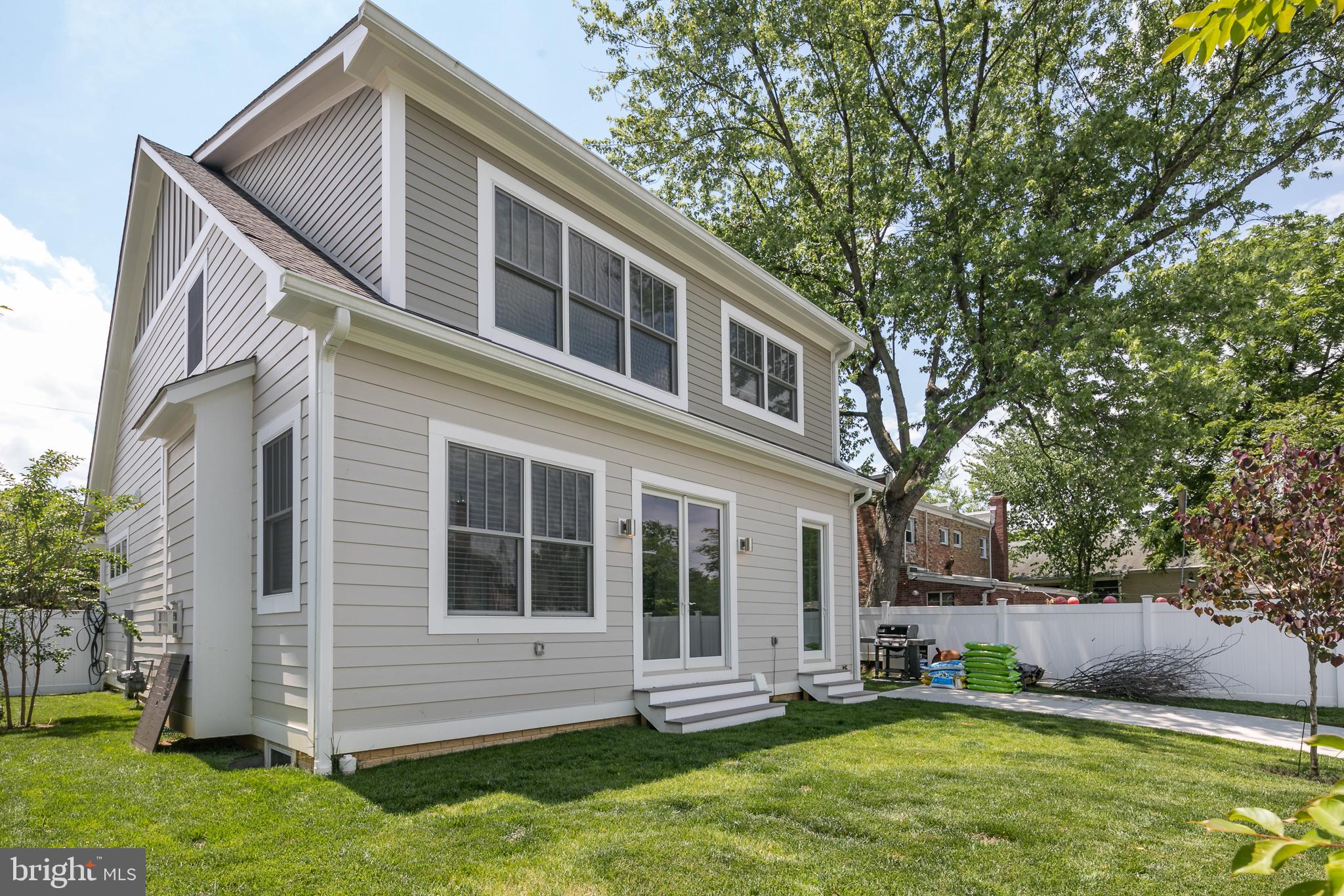 DEL RAY - Residential