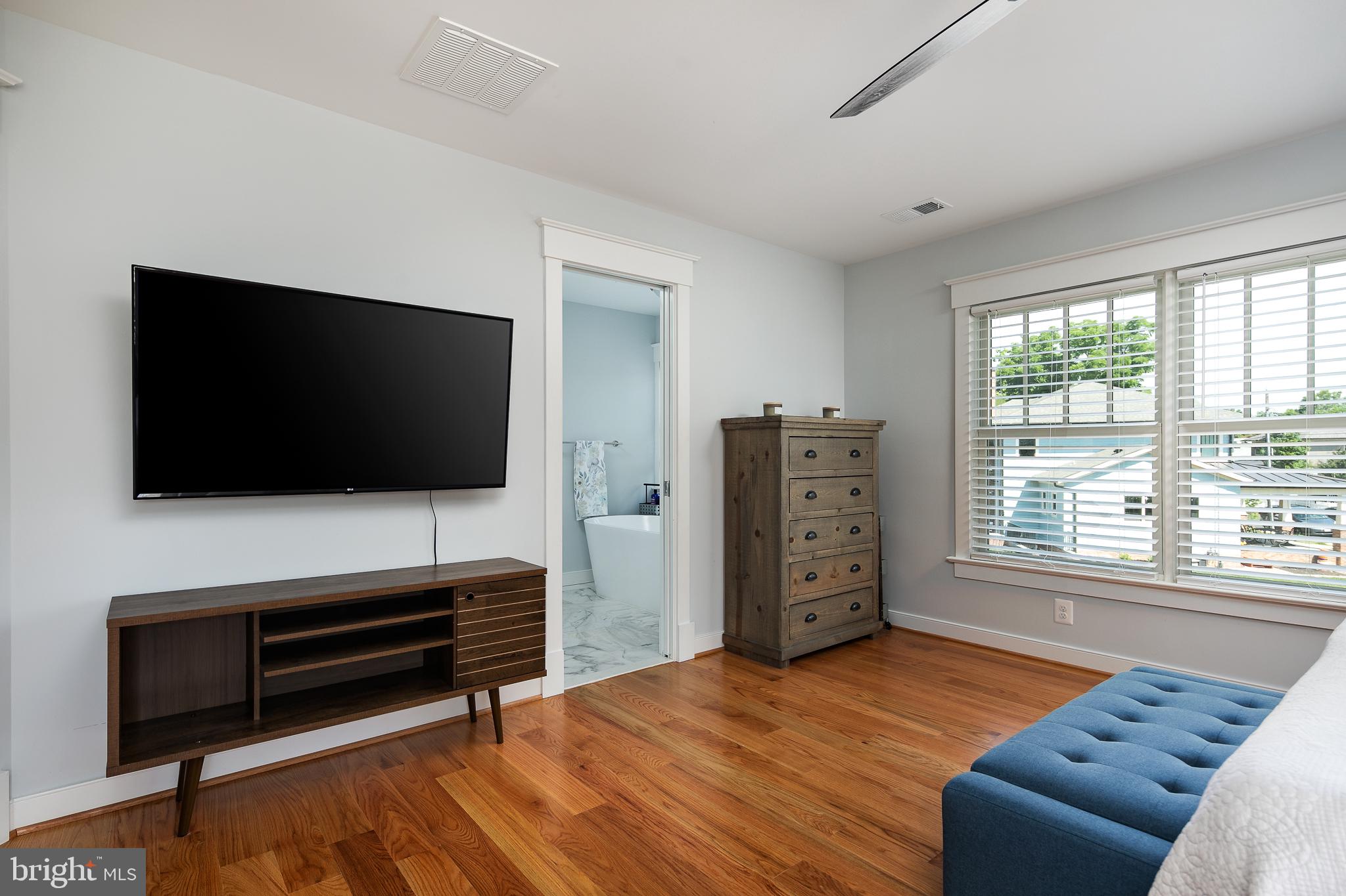 DEL RAY - Residential