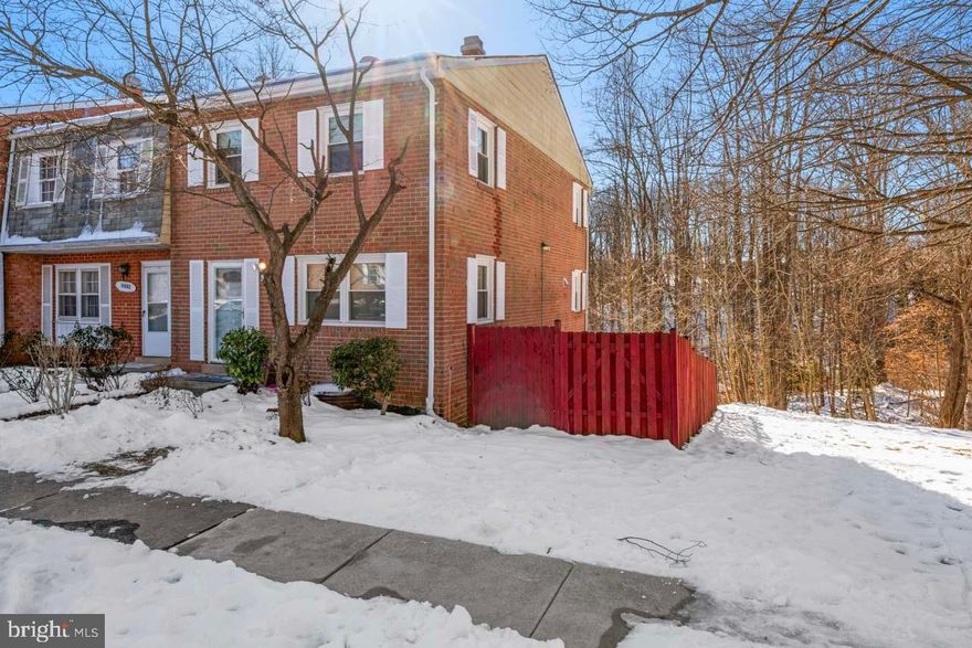 Back to Active! Welcome to this beautiful End unit town home, featuring three bedrooms, one full bath and two half baths. Step into a spacious, open living and dining room layout, ideal for hosting guests and unwinding after a long day. Upstairs is a large primary bedroom, while two other generously sized bedrooms offer ample space for comfort and versatility. The spacious basement provides endless possibilities – it can serve as an entertainment area, a home gym, or even a private office. The basement also boasts of a walk-out entrance, making it ideal for an additional living space, which also features a washer and dryer. The HVAC and Home appliances are as recent as 2019 through 2024. Step outside to the large, fenced backyard, perfect for outdoor activities, gardening, or simply enjoying some outdoor time. Conveniently located close to schools, shopping centers, and parks, this townhouse offers easy access to all the amenities you need. Whether you're a first-time buyer, a growing family, or a savvy investor, this property presents an incredible opportunity to settle down in a welcoming community. Don't miss the chance to make this house your home. Schedule a tour today and experience a firsthand tour of the property by the occupants and the comfort and serenity that awaits you.