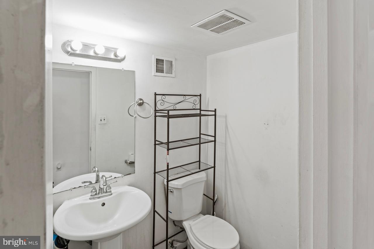 DALE CITY - Residential