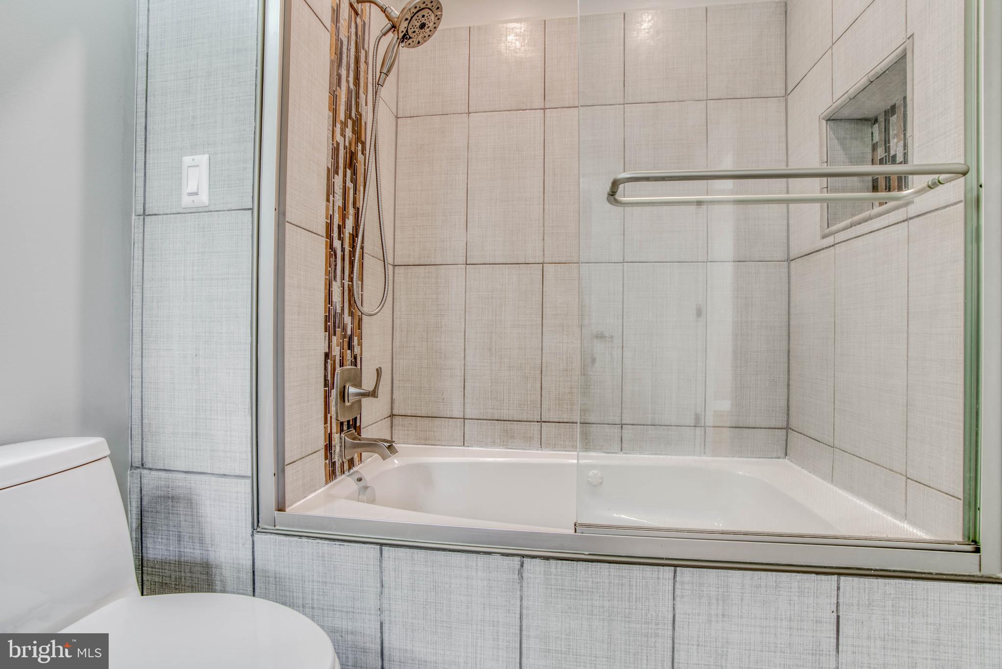 MCDONOGH PARK - Residential