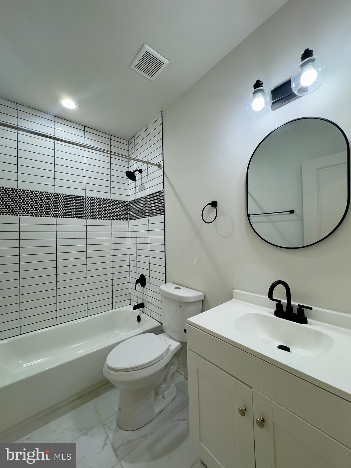 GLENHAM - BELFORD - Residential Lease