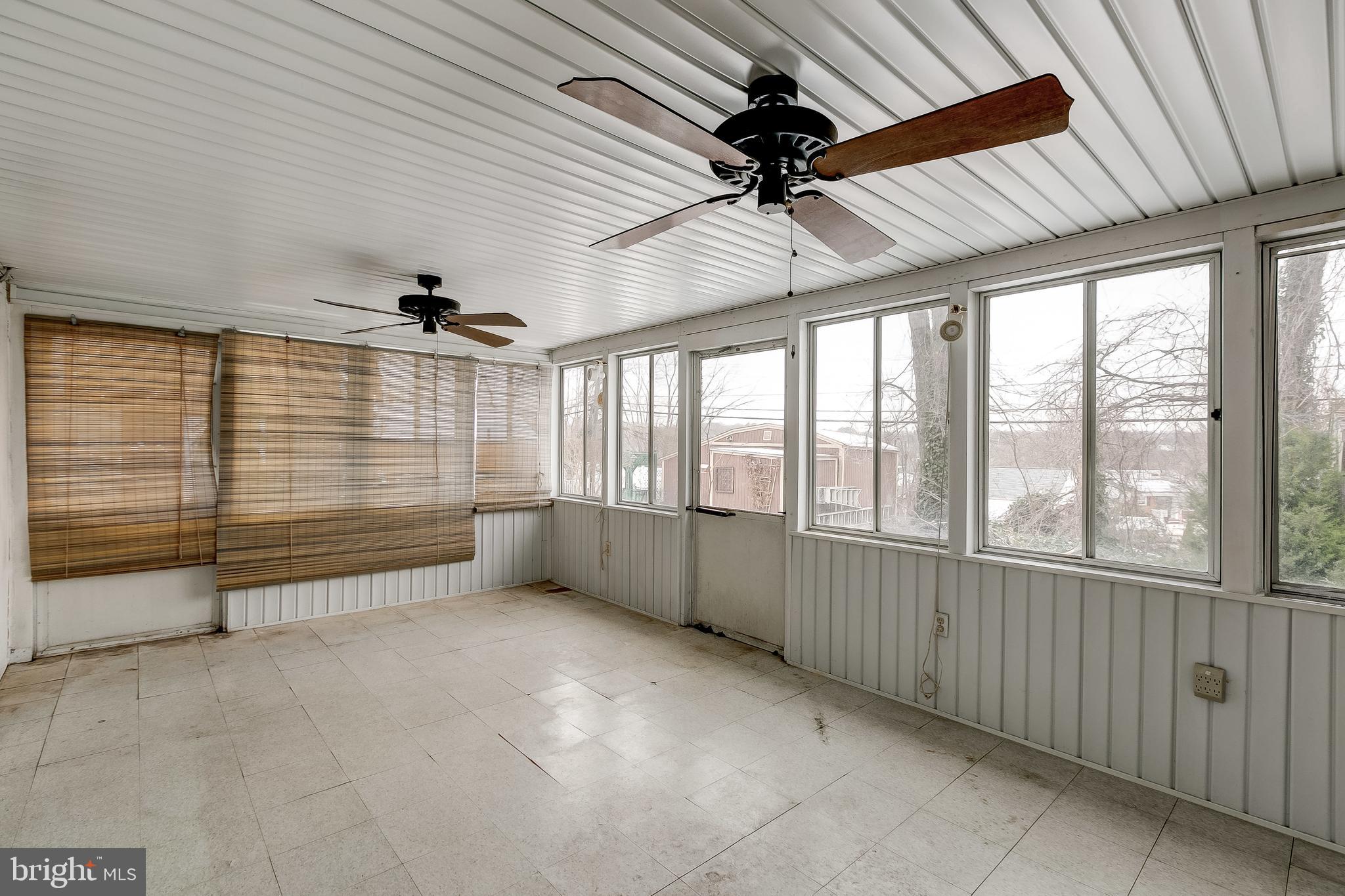 KENWOOD - Residential