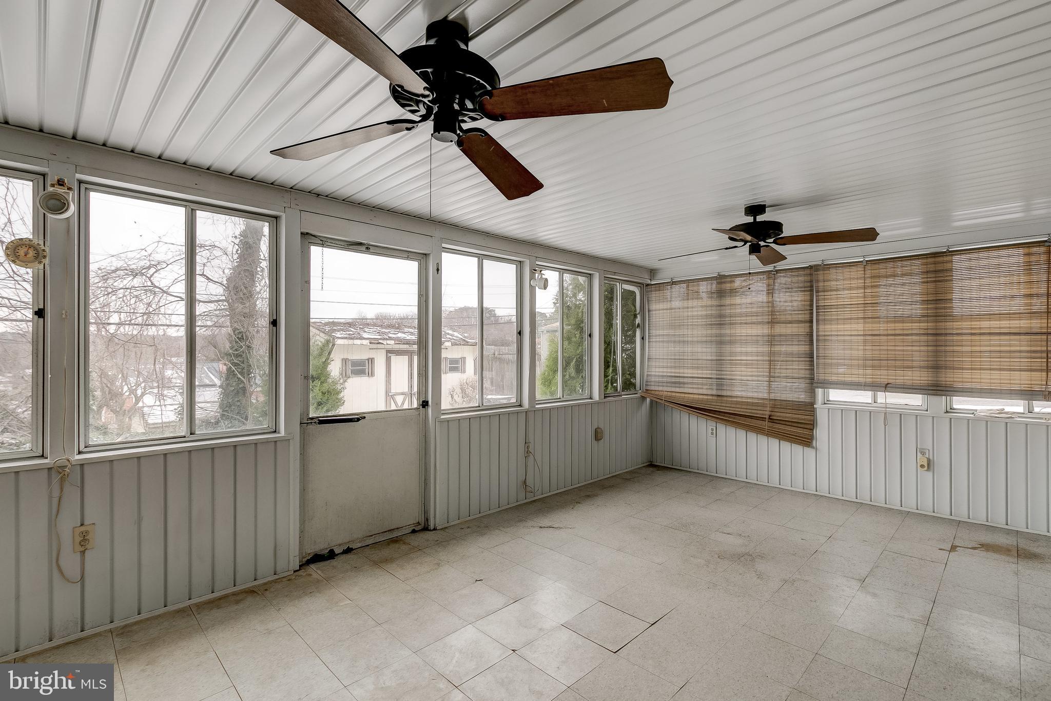 KENWOOD - Residential