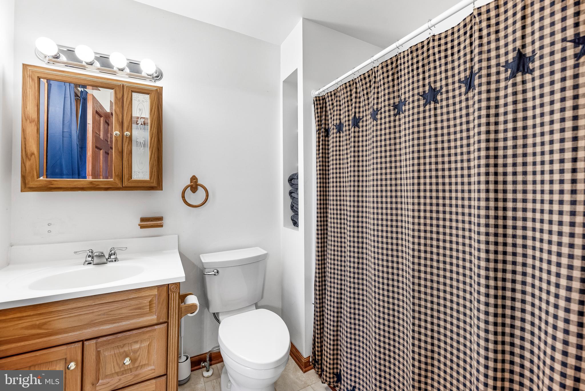 GIBSON MEADOWS - Residential