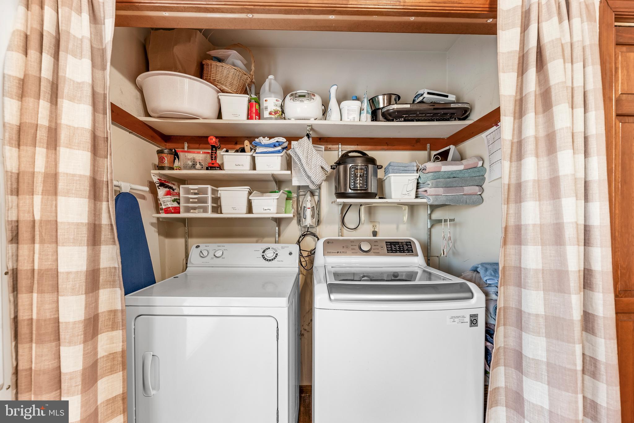 GIBSON MEADOWS - Residential