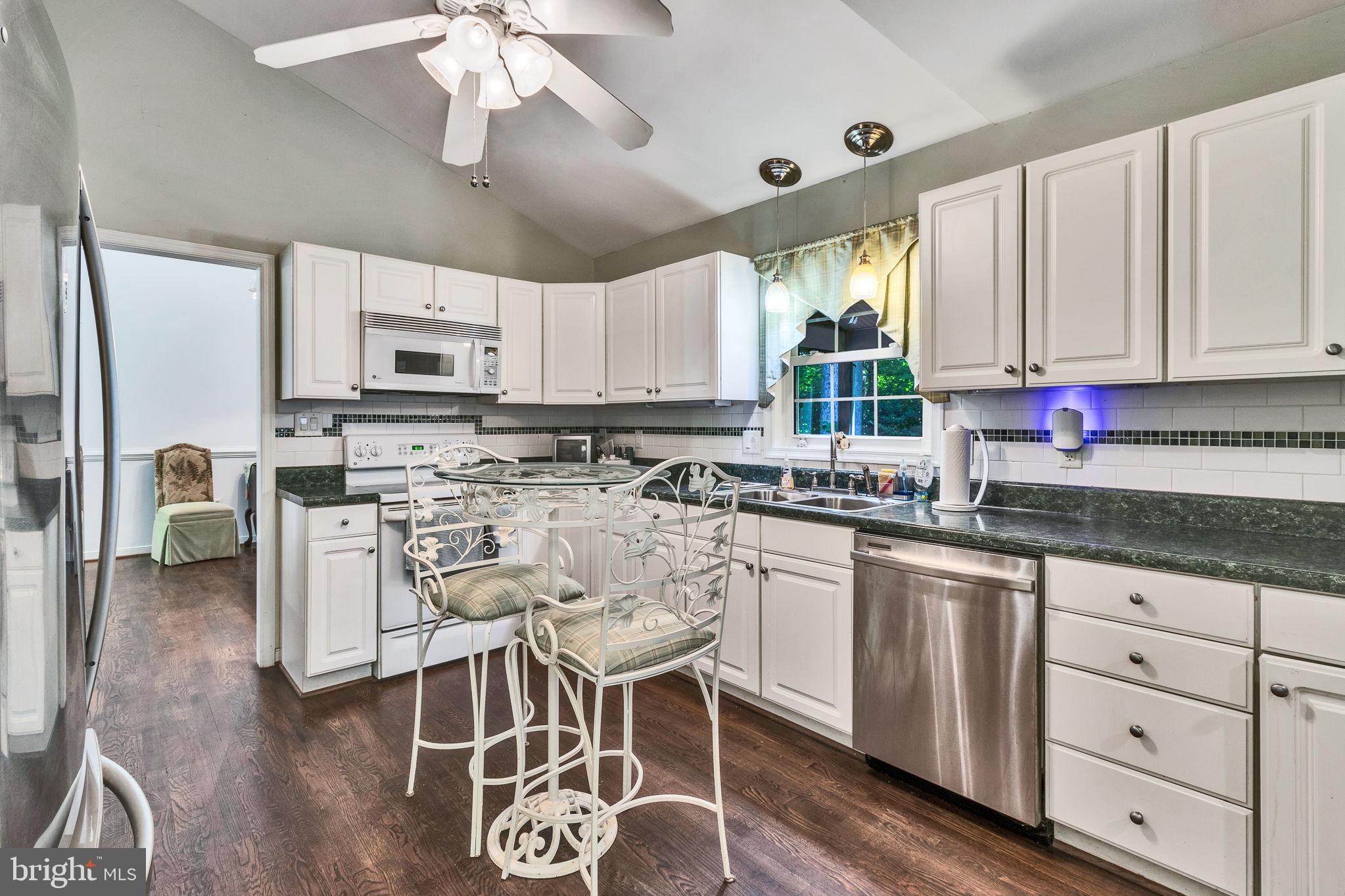 650 CANVASBACK LANE