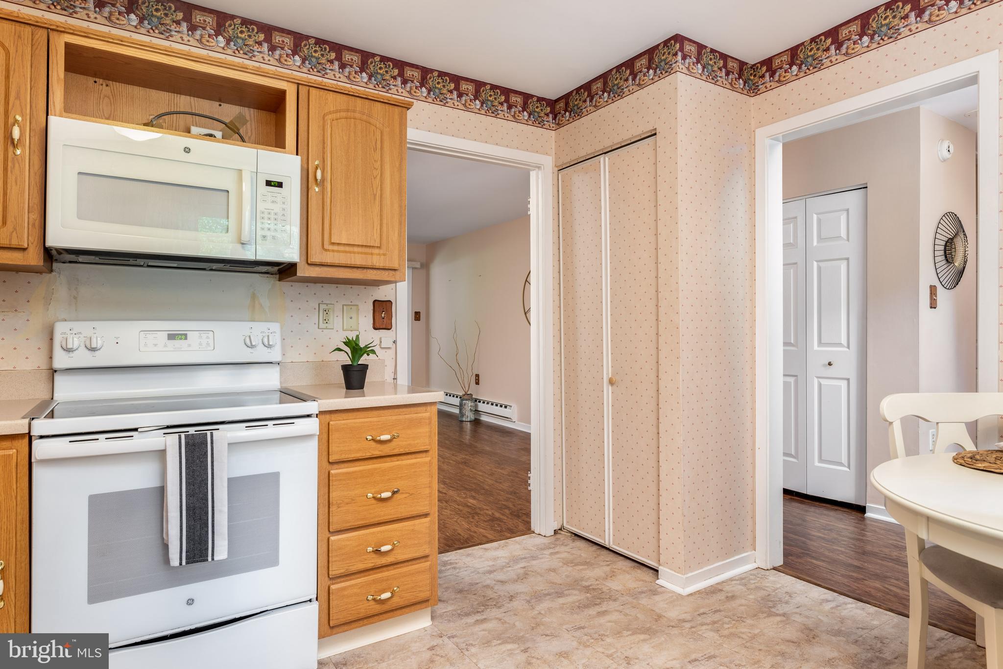 HERSHEYS MILL - Residential