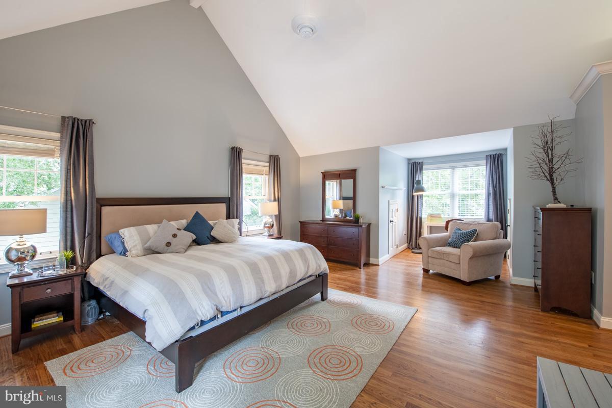 FISHING CREEK FARM - Residential