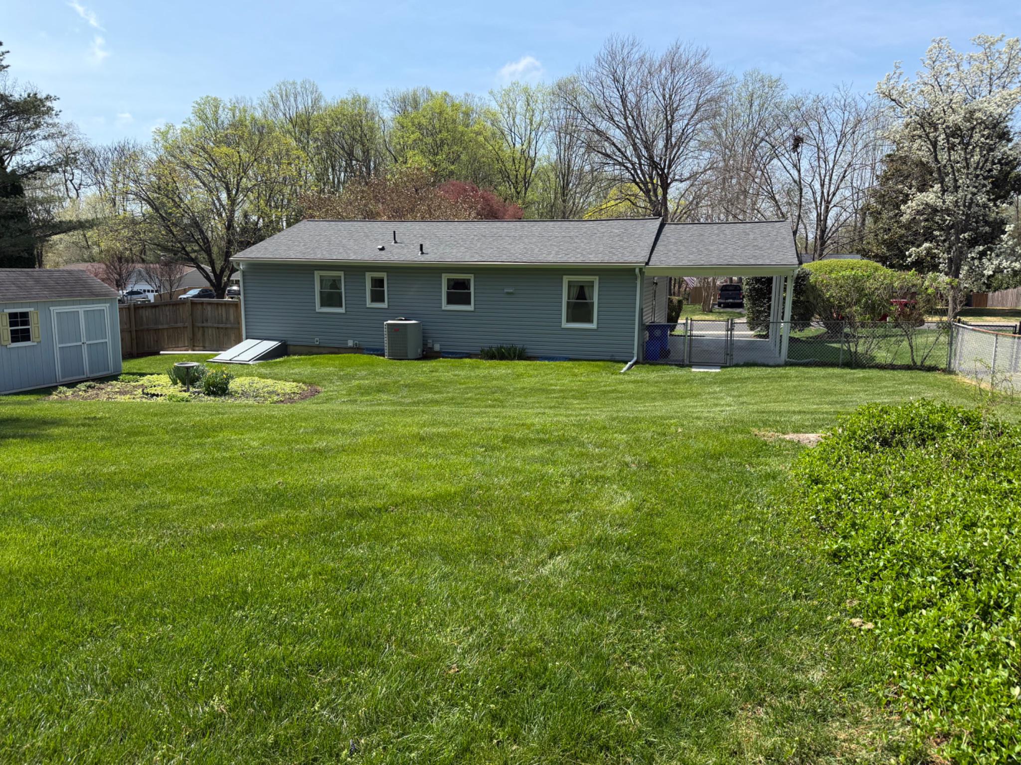 QUINCE ORCHARD VALLEY - Residential