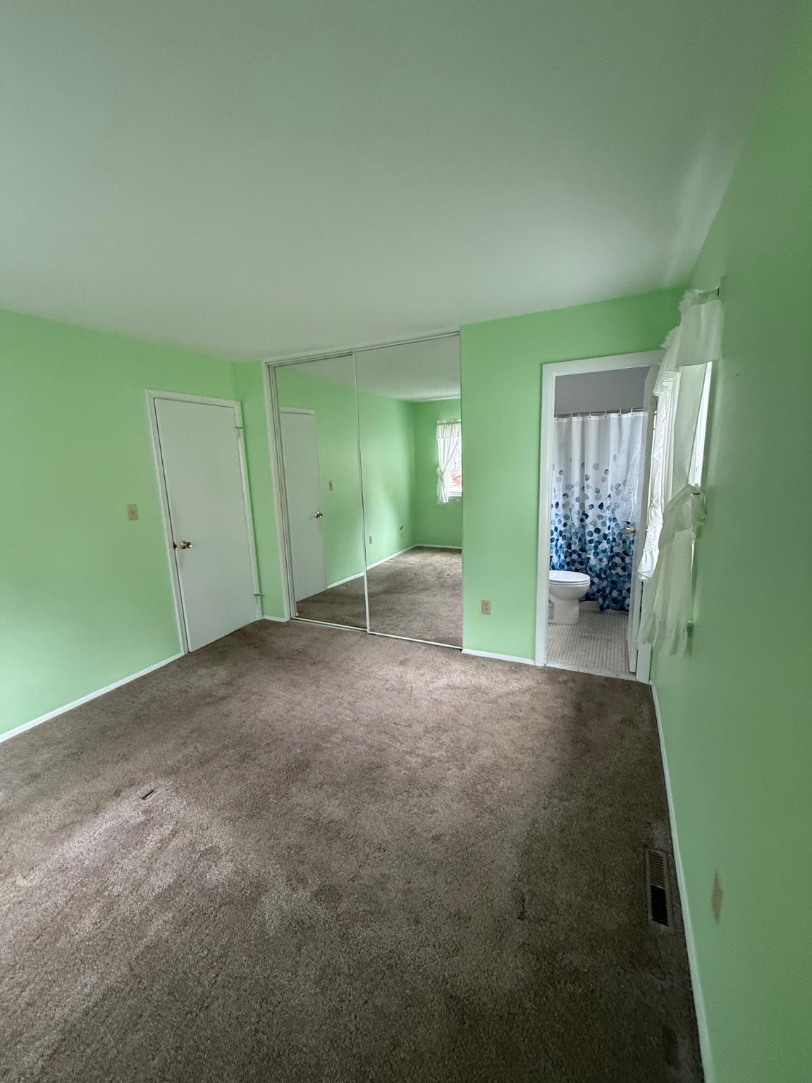 QUINCE ORCHARD VALLEY - Residential