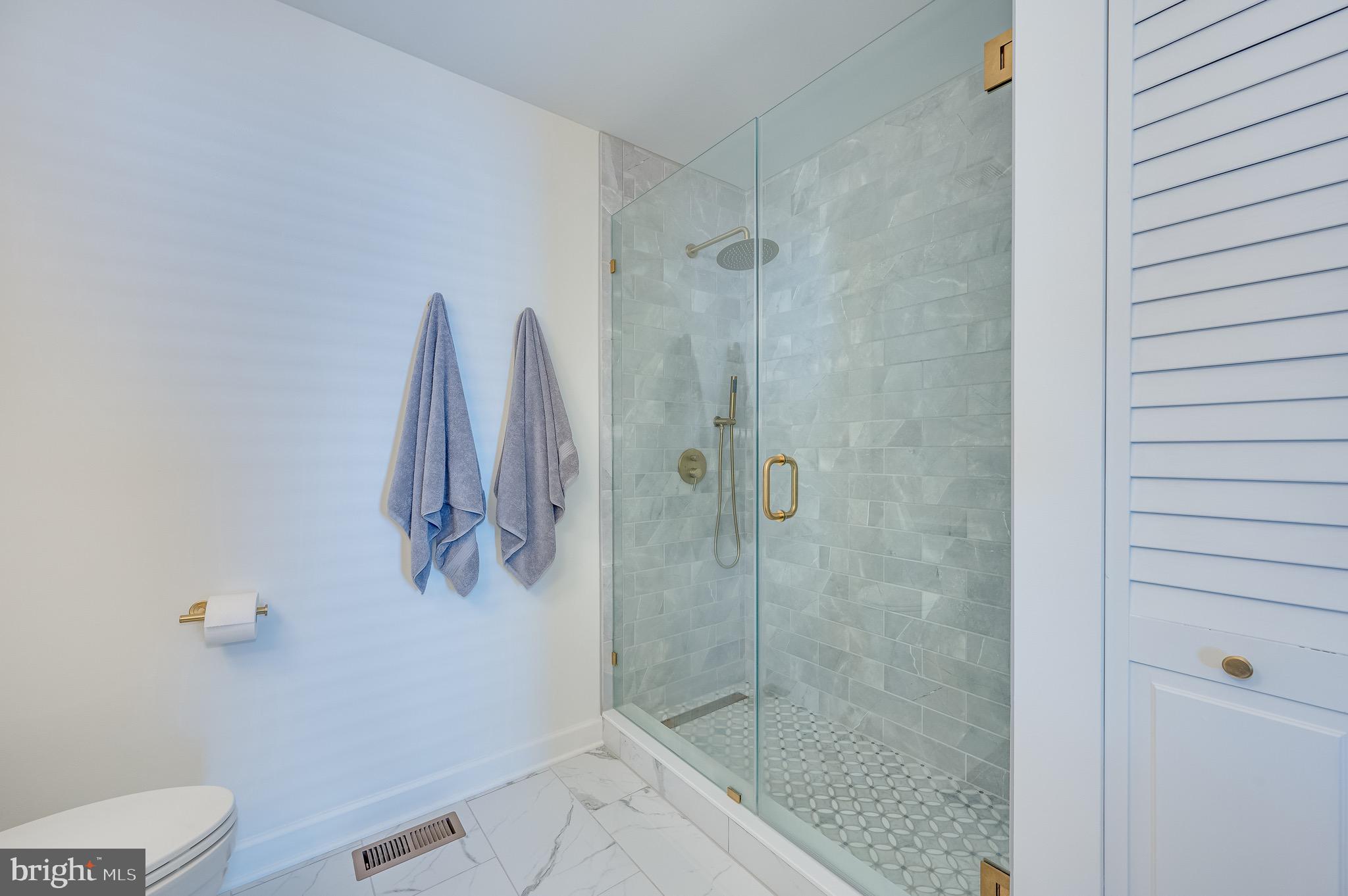 MADDEX FARM - Residential