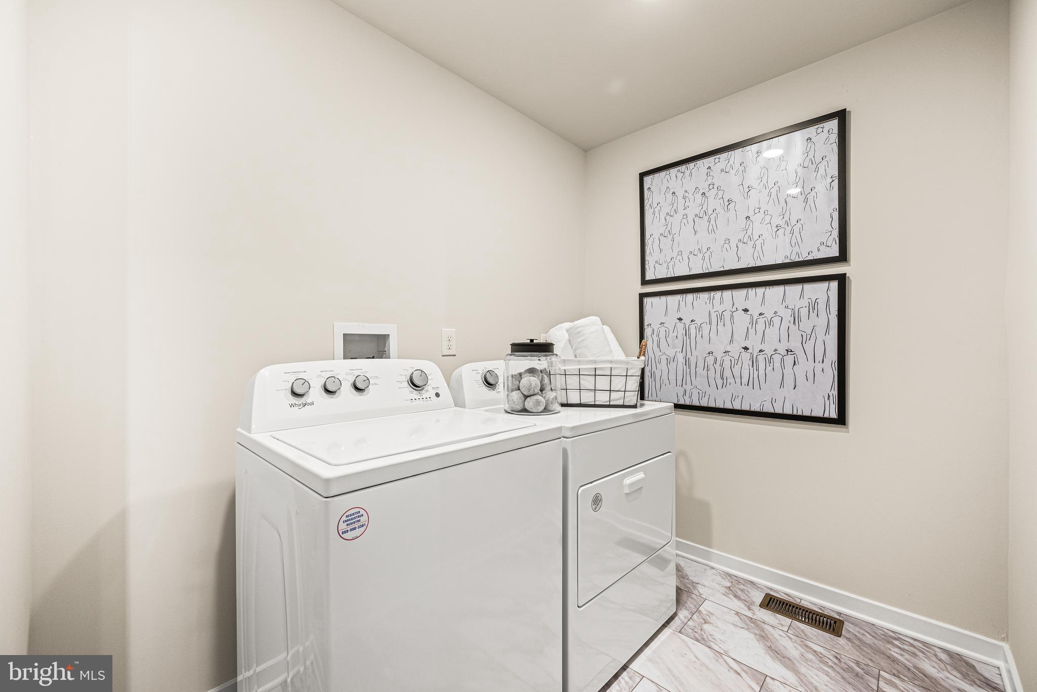 COVENTRY CHASE - Residential