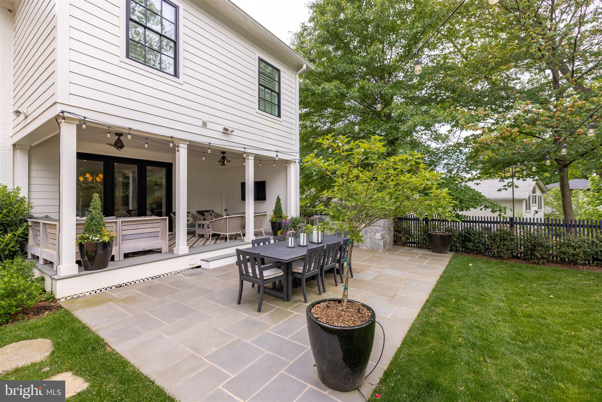 ALEXANDRIA - Residential