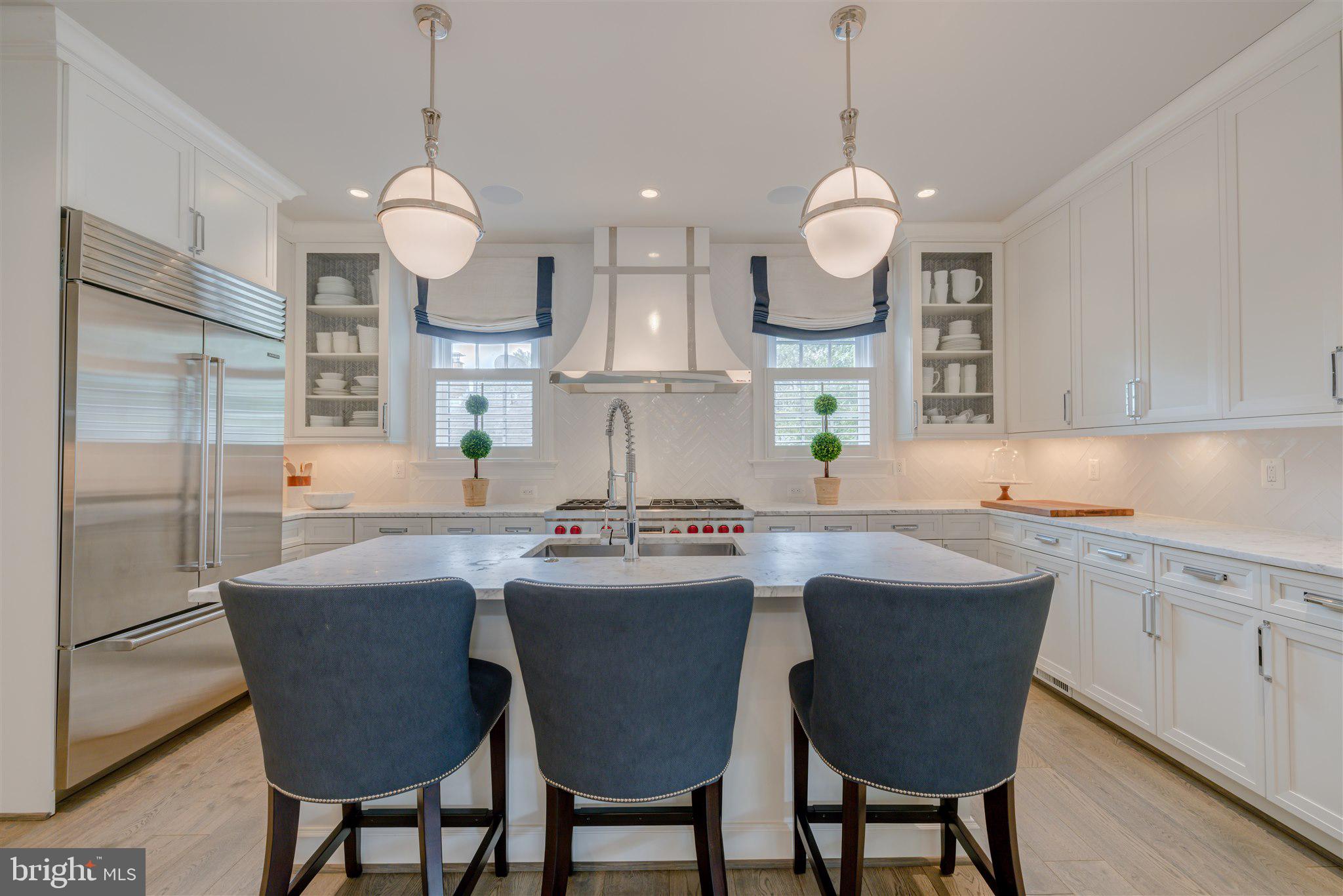 ALEXANDRIA - Residential