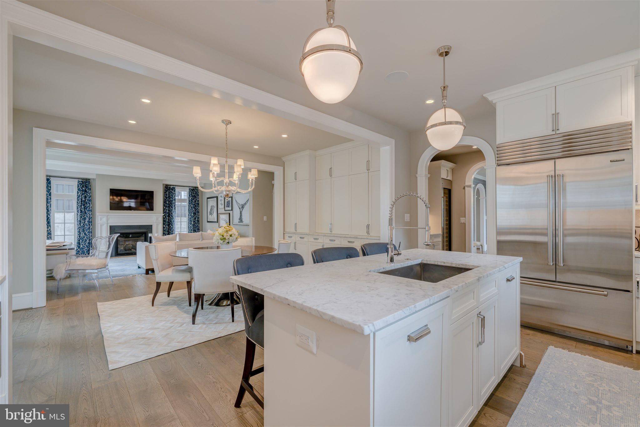 ALEXANDRIA - Residential