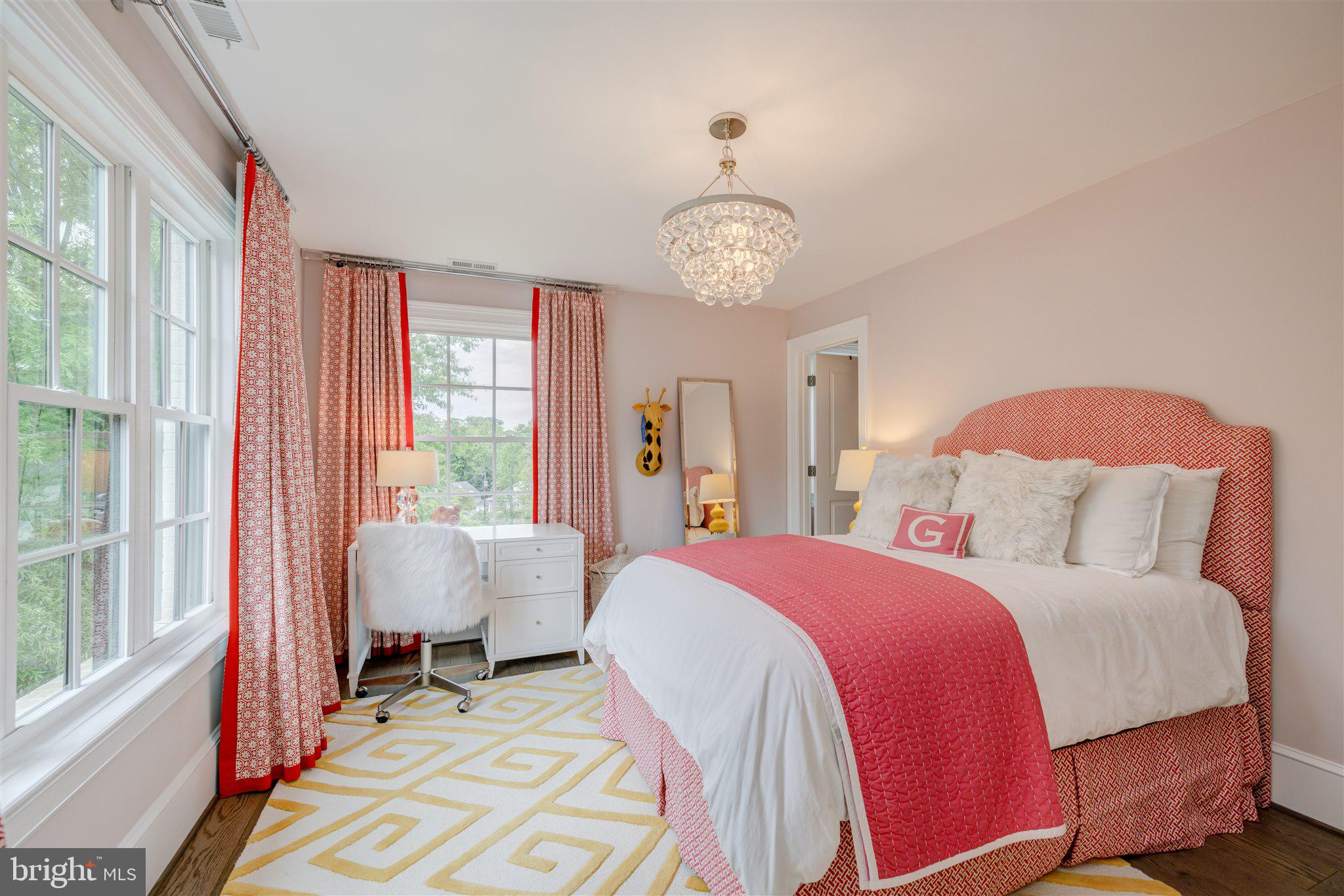 ALEXANDRIA - Residential