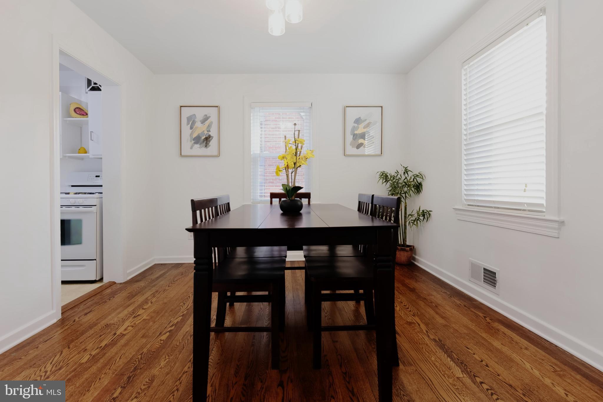 DOUGLAS PARK - Residential