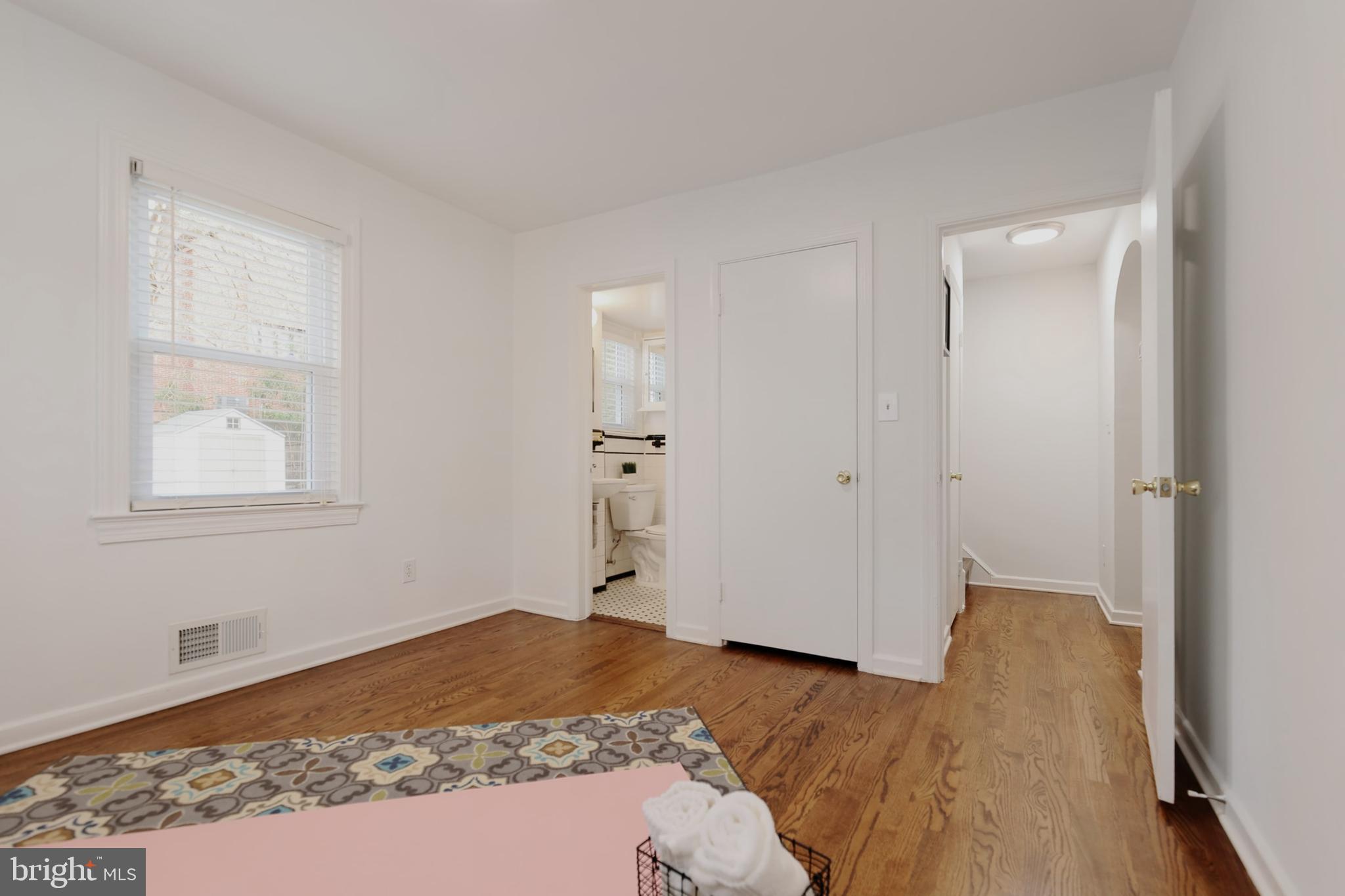 DOUGLAS PARK - Residential