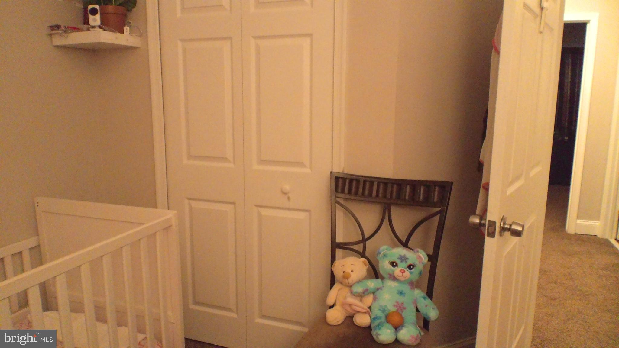 HILL OAKS - Residential