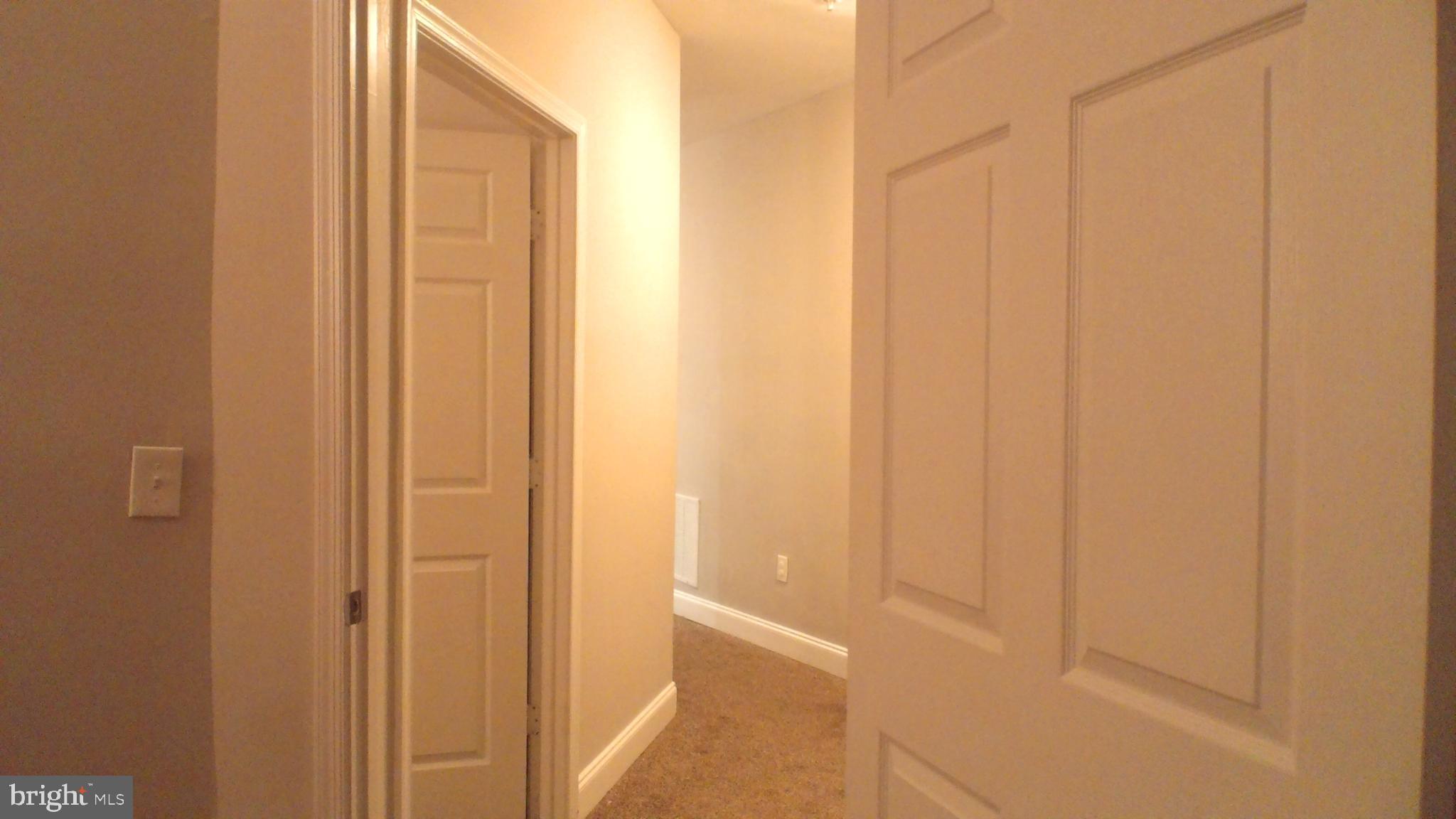 HILL OAKS - Residential