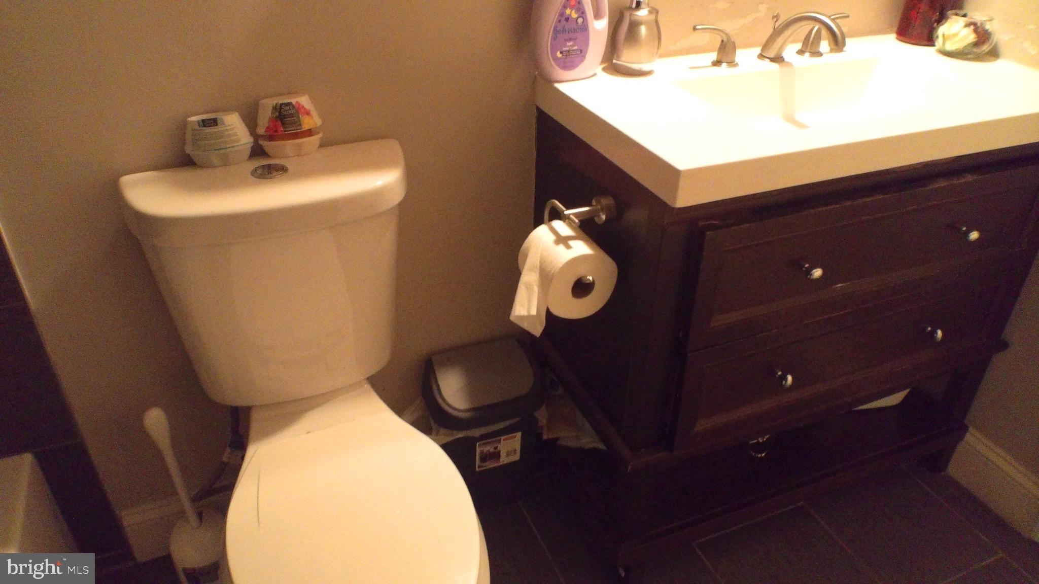 HILL OAKS - Residential