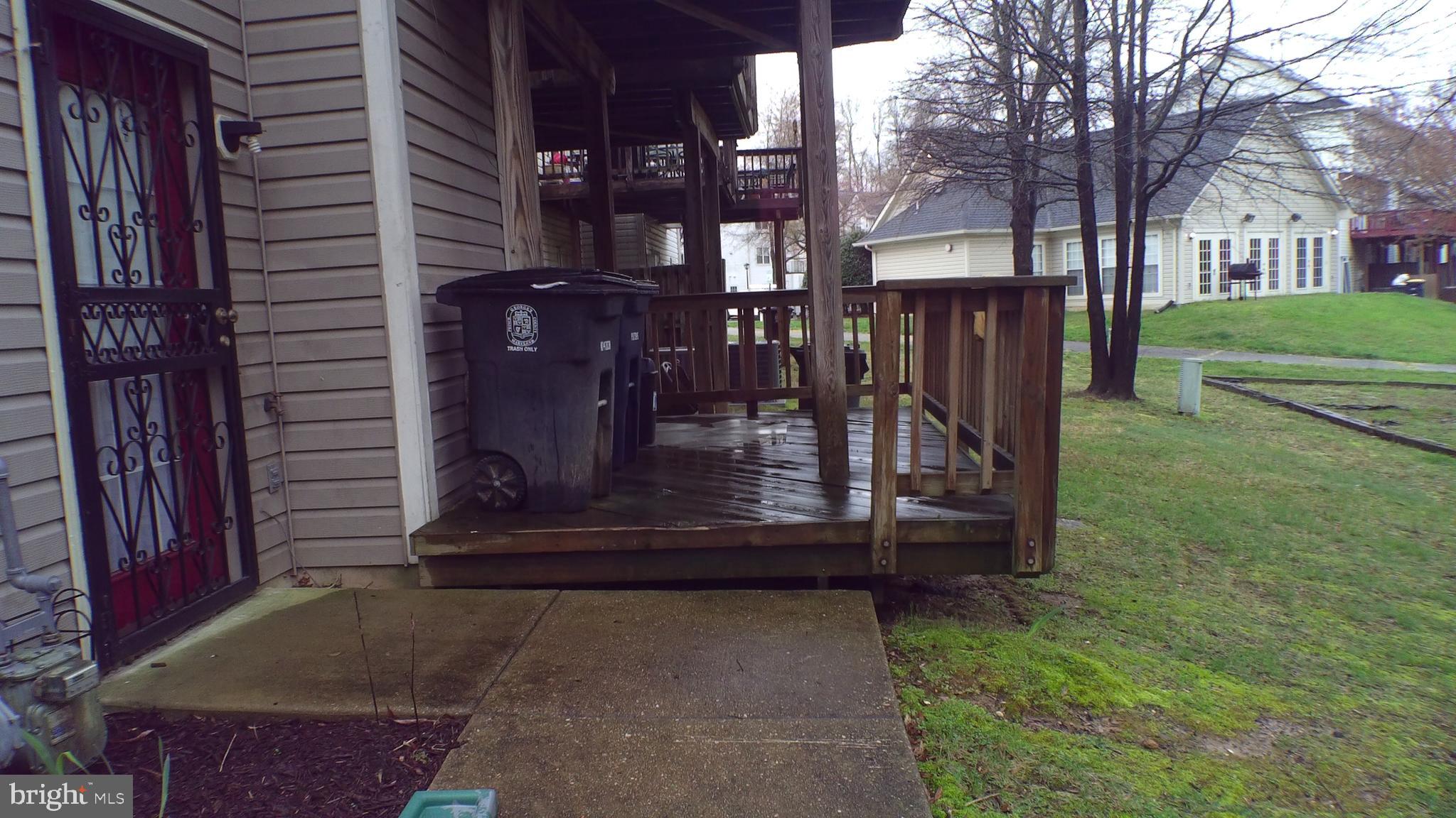 HILL OAKS - Residential