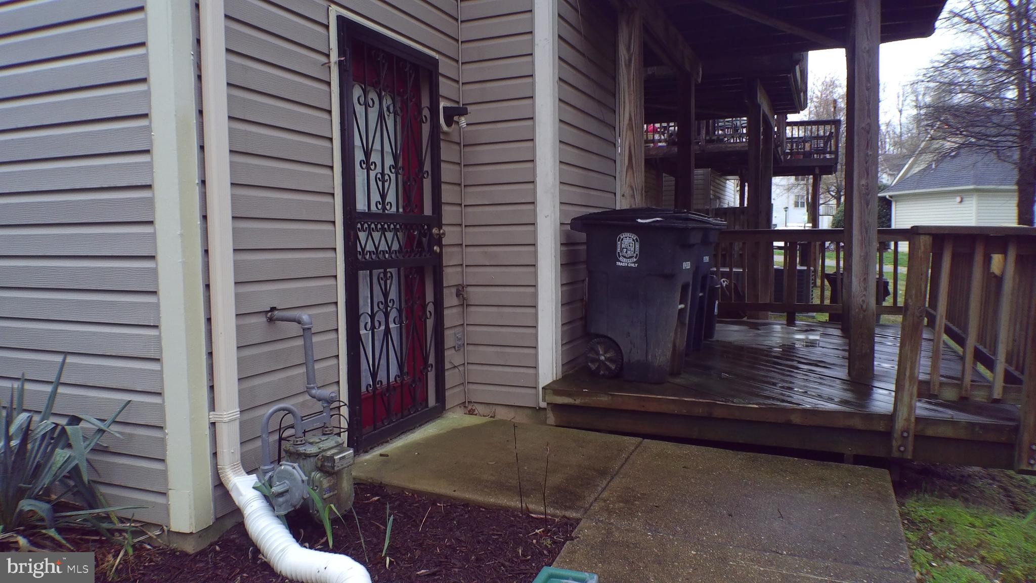 HILL OAKS - Residential