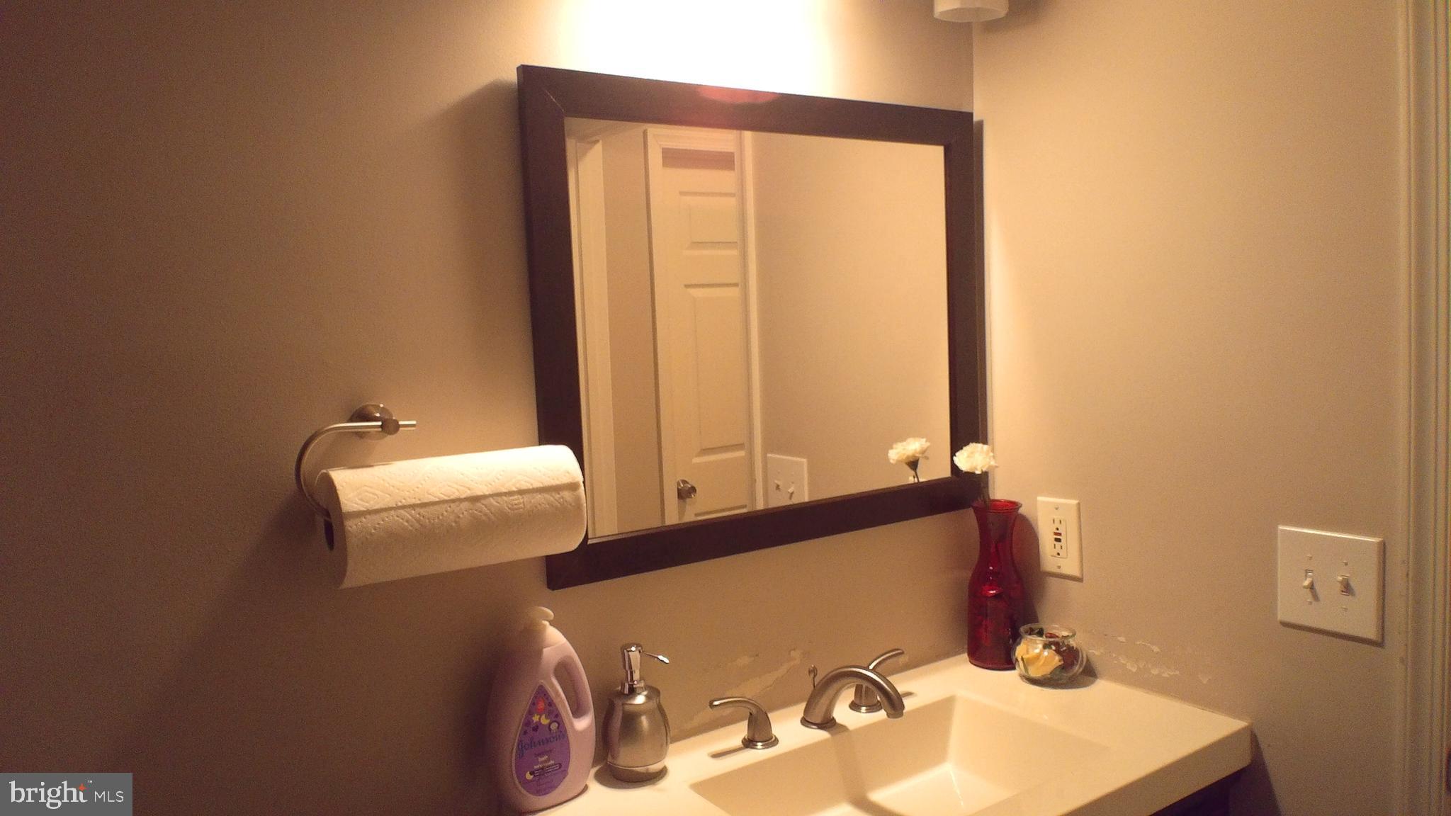 HILL OAKS - Residential