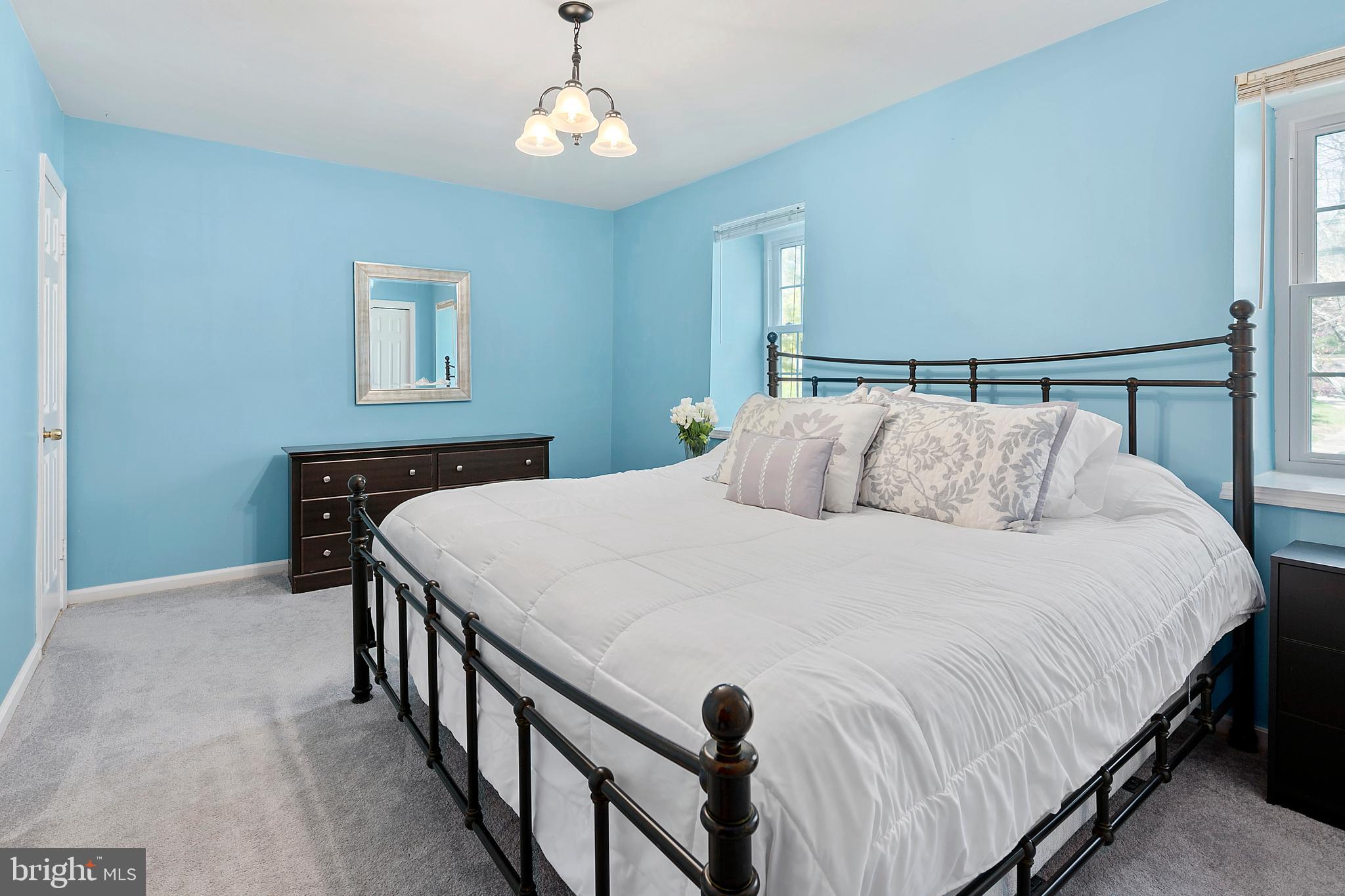 LAKEPOINTE - Residential