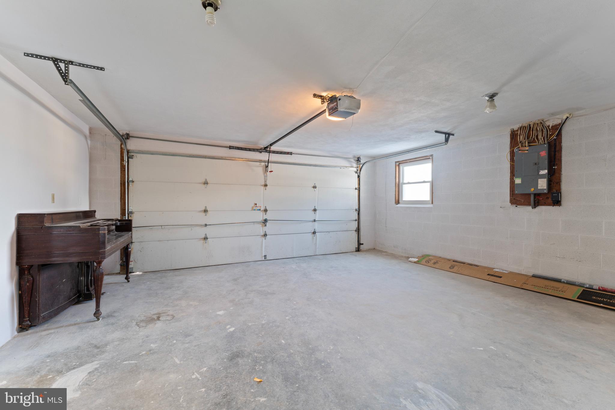 TIMONIUM HEIGHTS - Residential