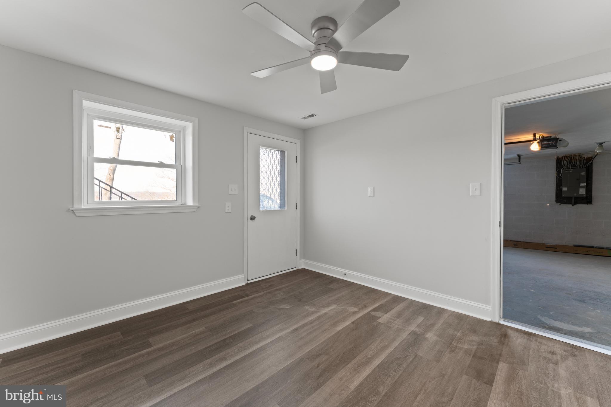 TIMONIUM HEIGHTS - Residential