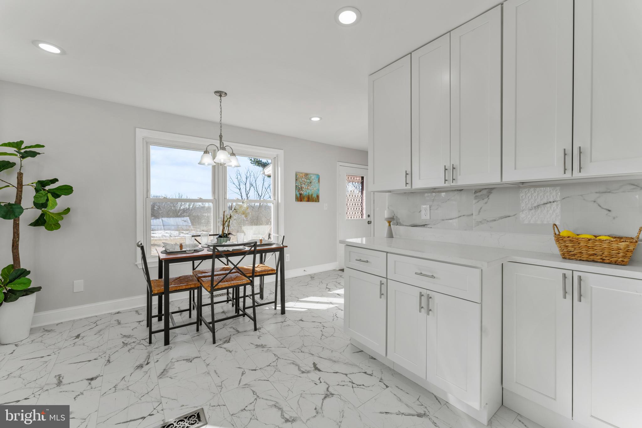 TIMONIUM HEIGHTS - Residential