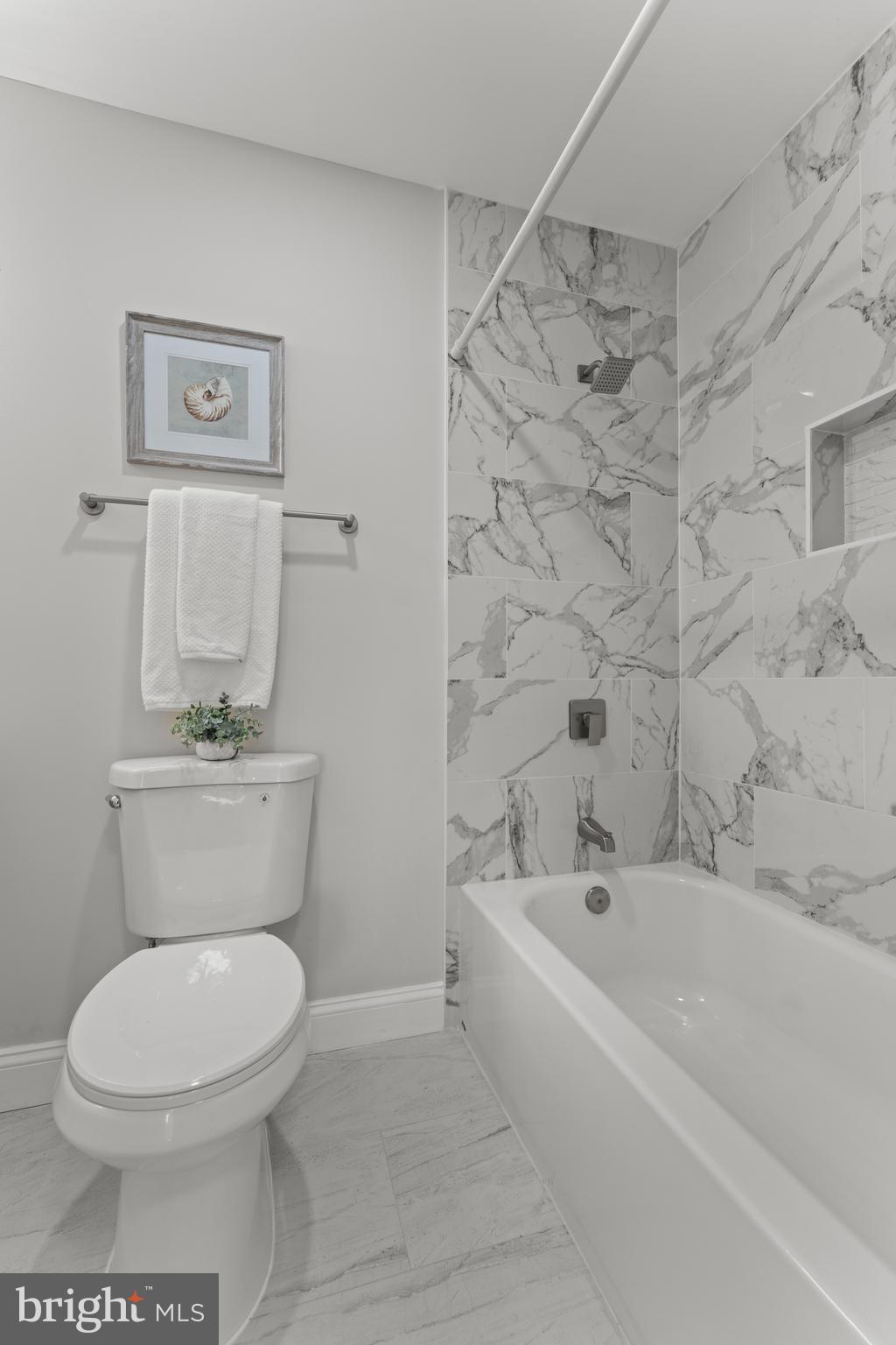 TIMONIUM HEIGHTS - Residential