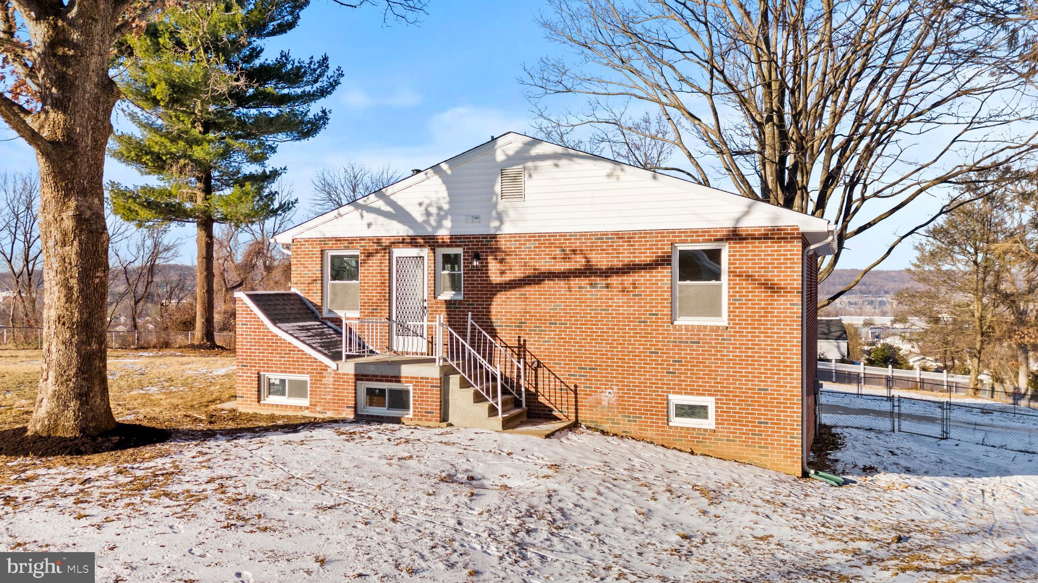 TIMONIUM HEIGHTS - Residential