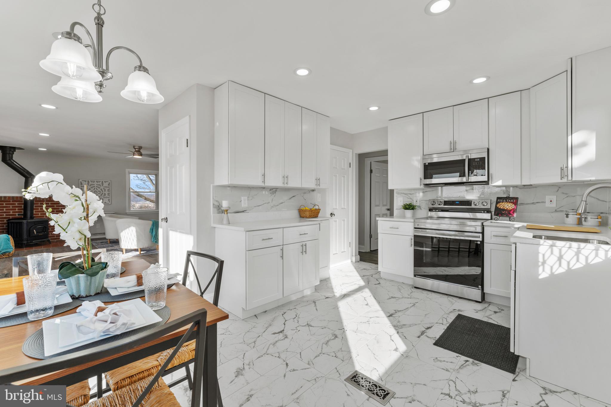 TIMONIUM HEIGHTS - Residential