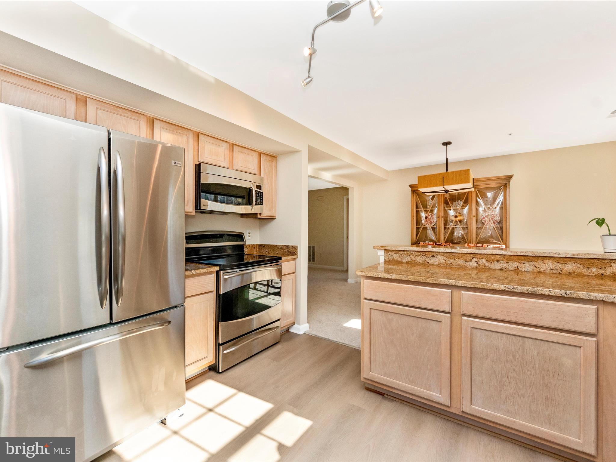 KENTLANDS RIDGE - Residential