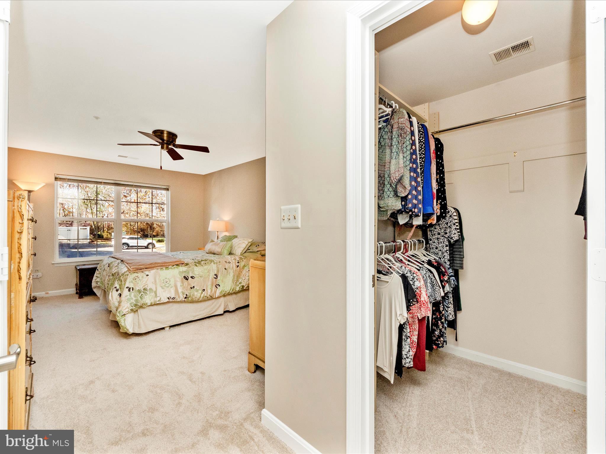 KENTLANDS RIDGE - Residential