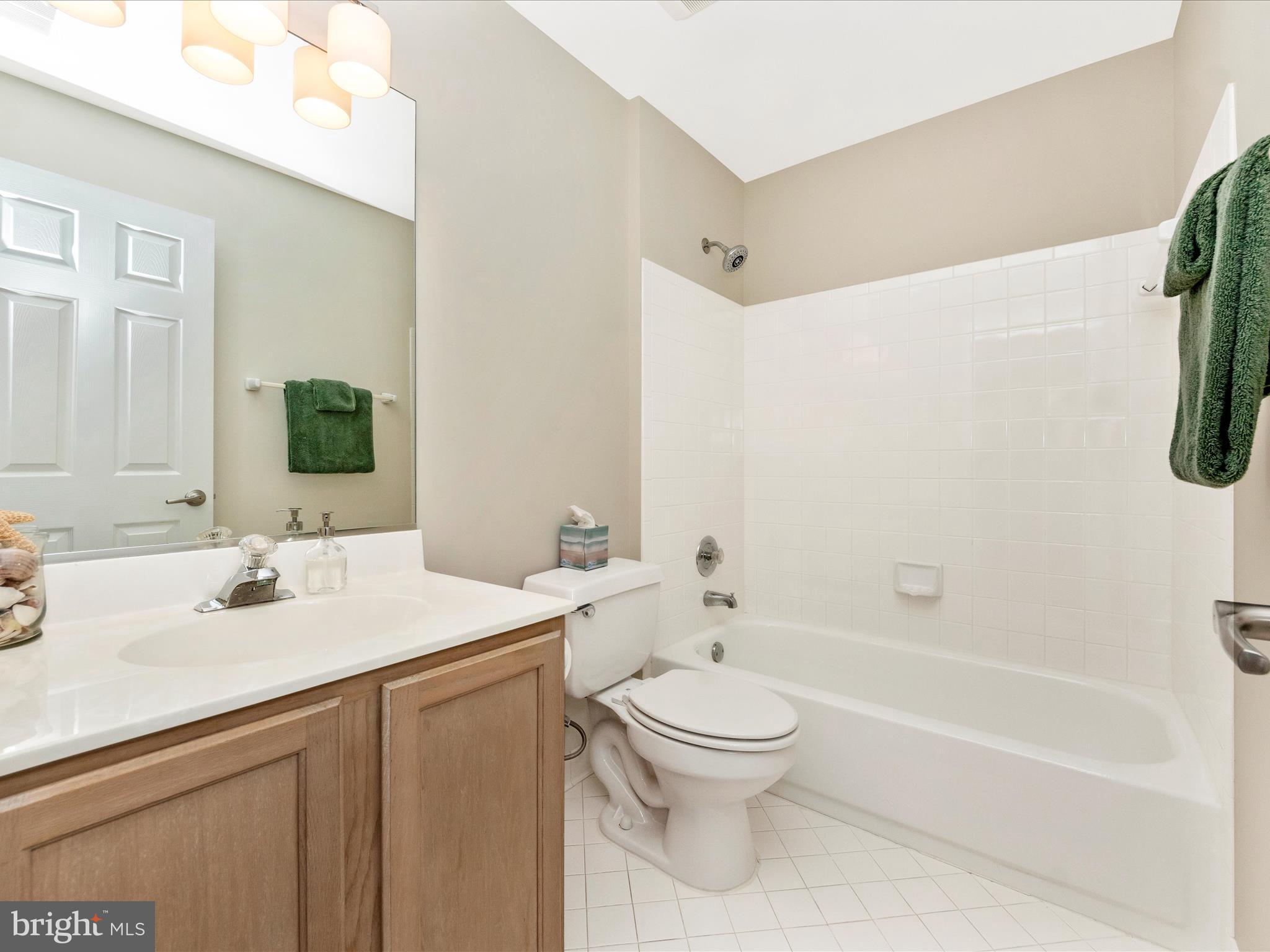 KENTLANDS RIDGE - Residential