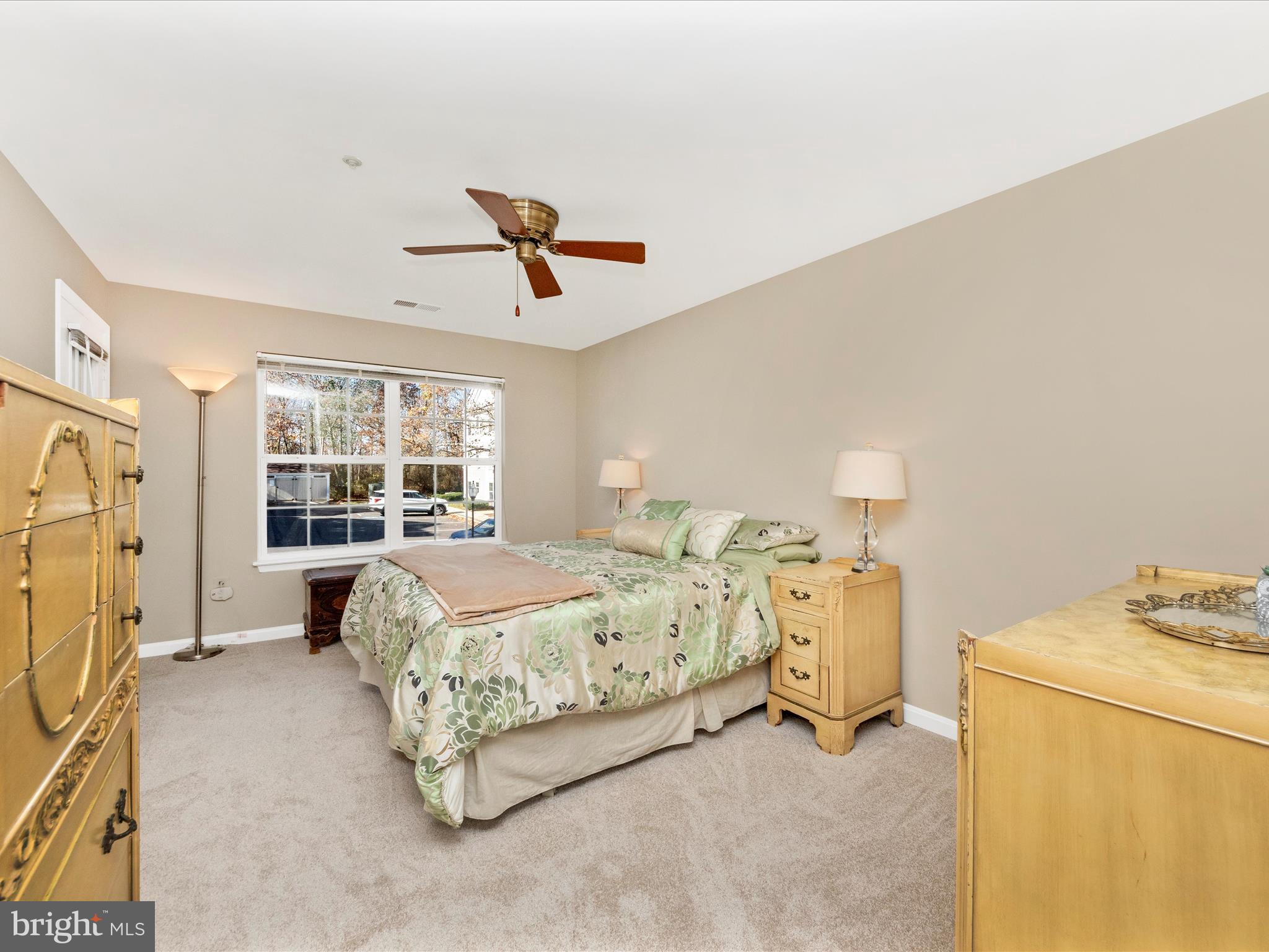 KENTLANDS RIDGE - Residential