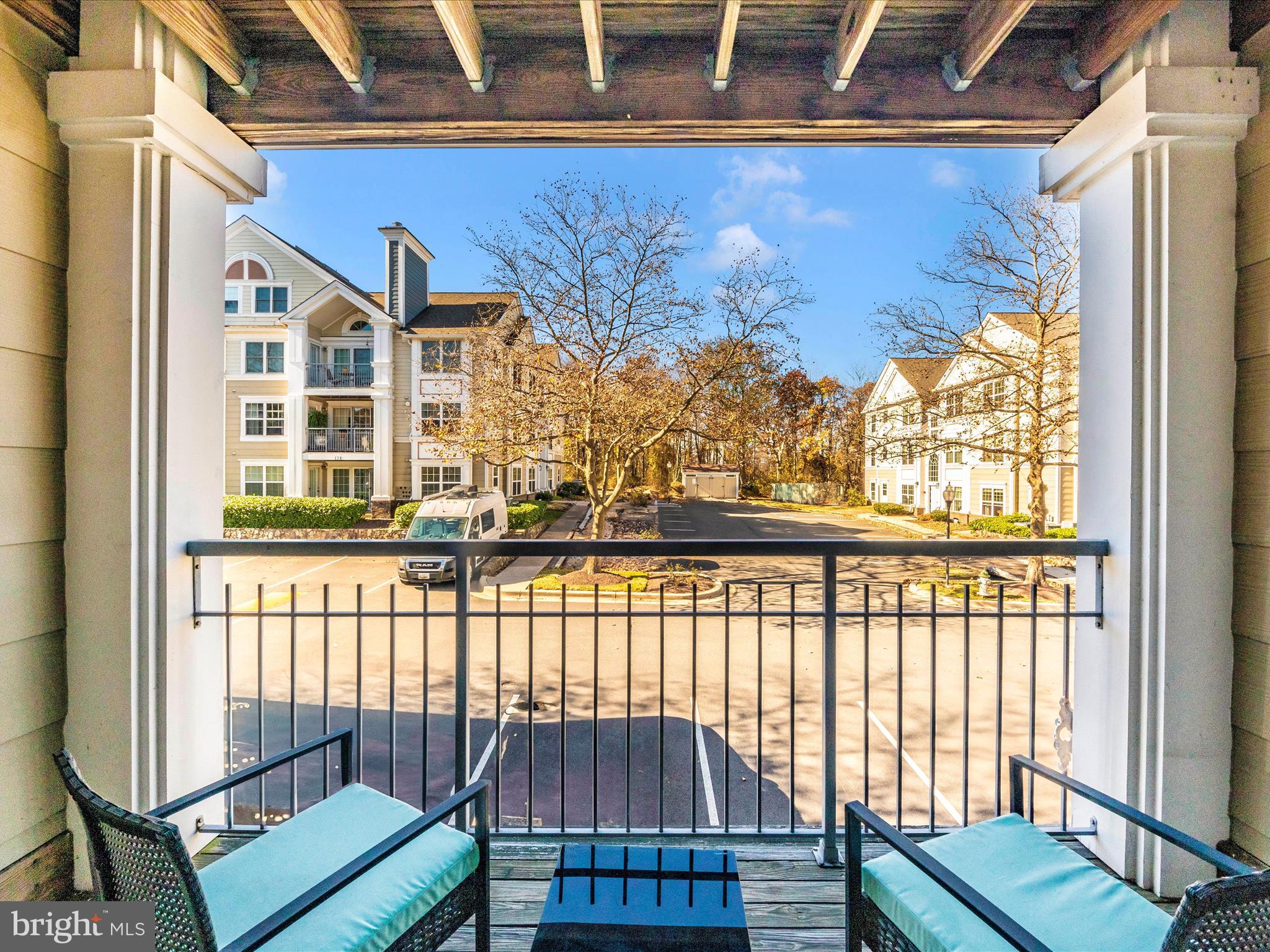 KENTLANDS RIDGE - Residential