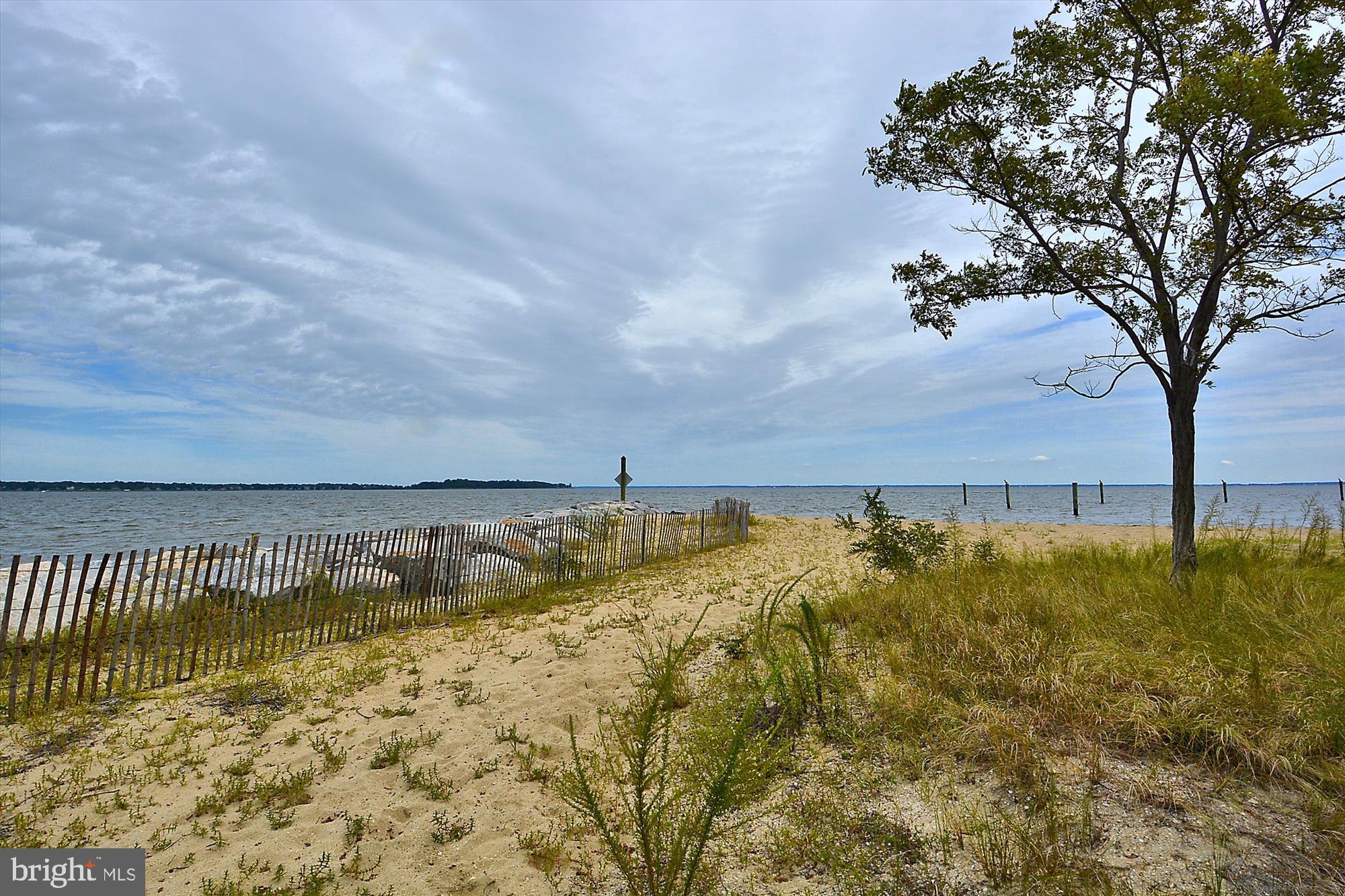 SHOREHAM BEACH - Residential