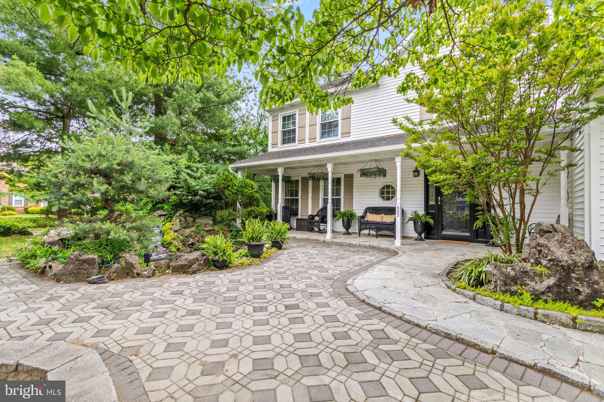 602 TALLOWOOD LN
