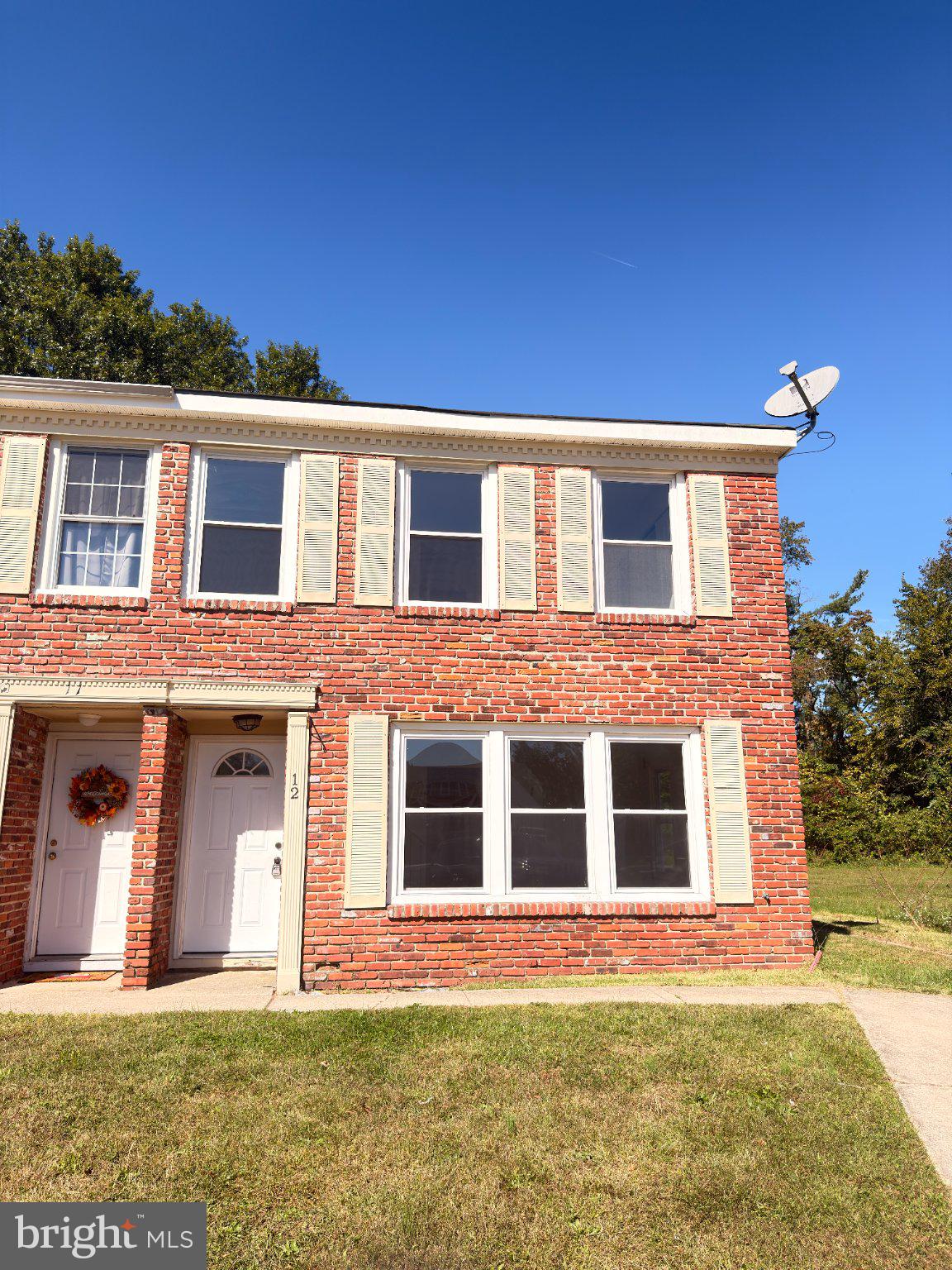 12 CORONA COURT