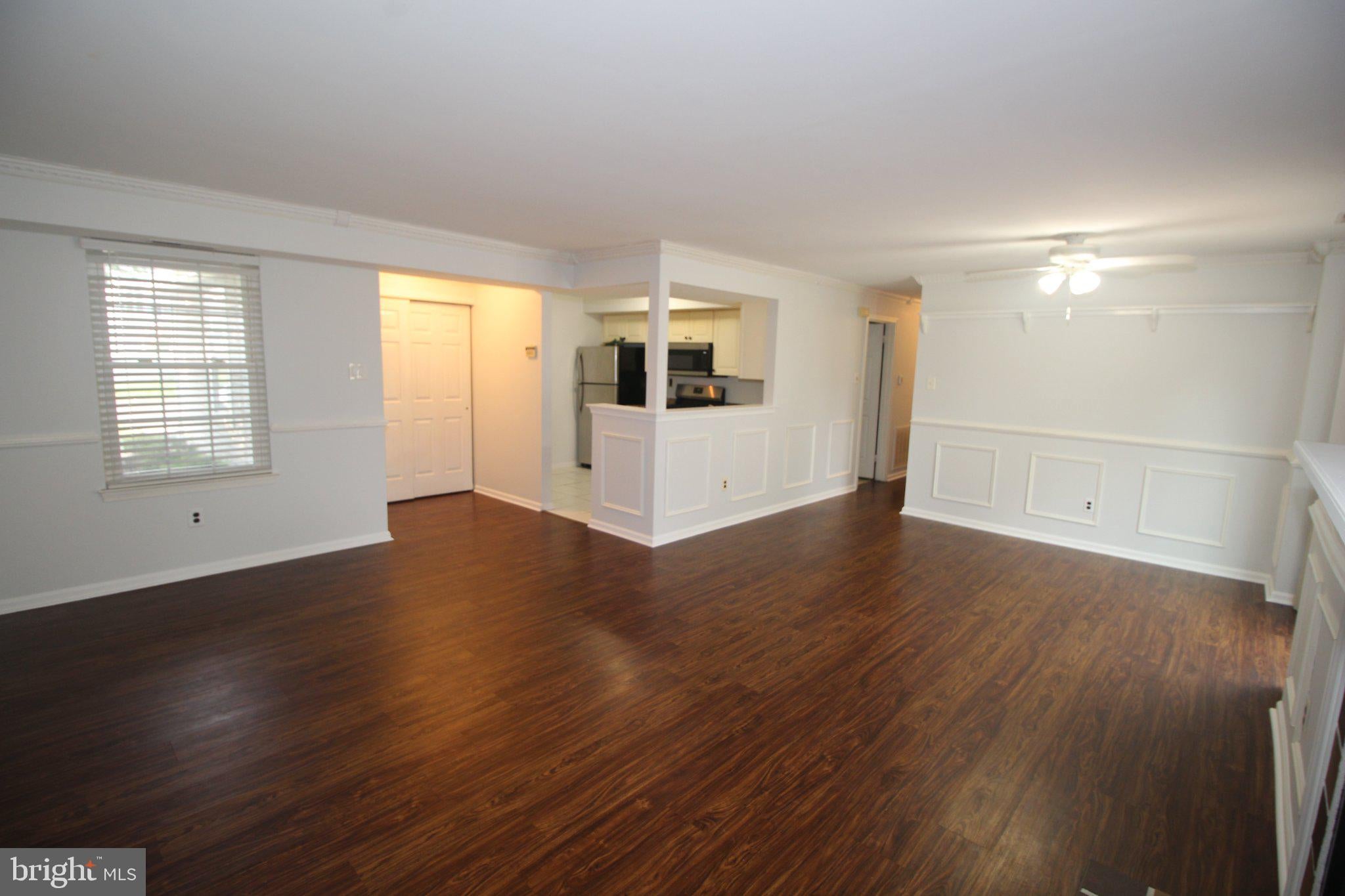 681A ROSE HOLLOW DRIVE