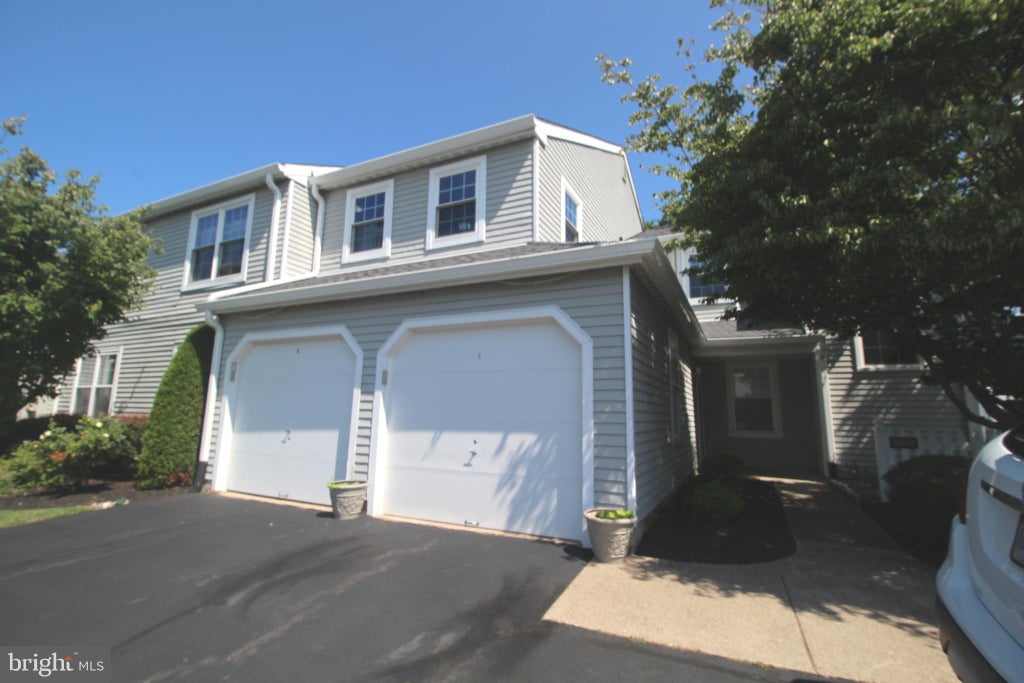 Photo of 681 Rose Hollow Drive, YARDLEY, PA 19067 (MLS # PABU2124226)
