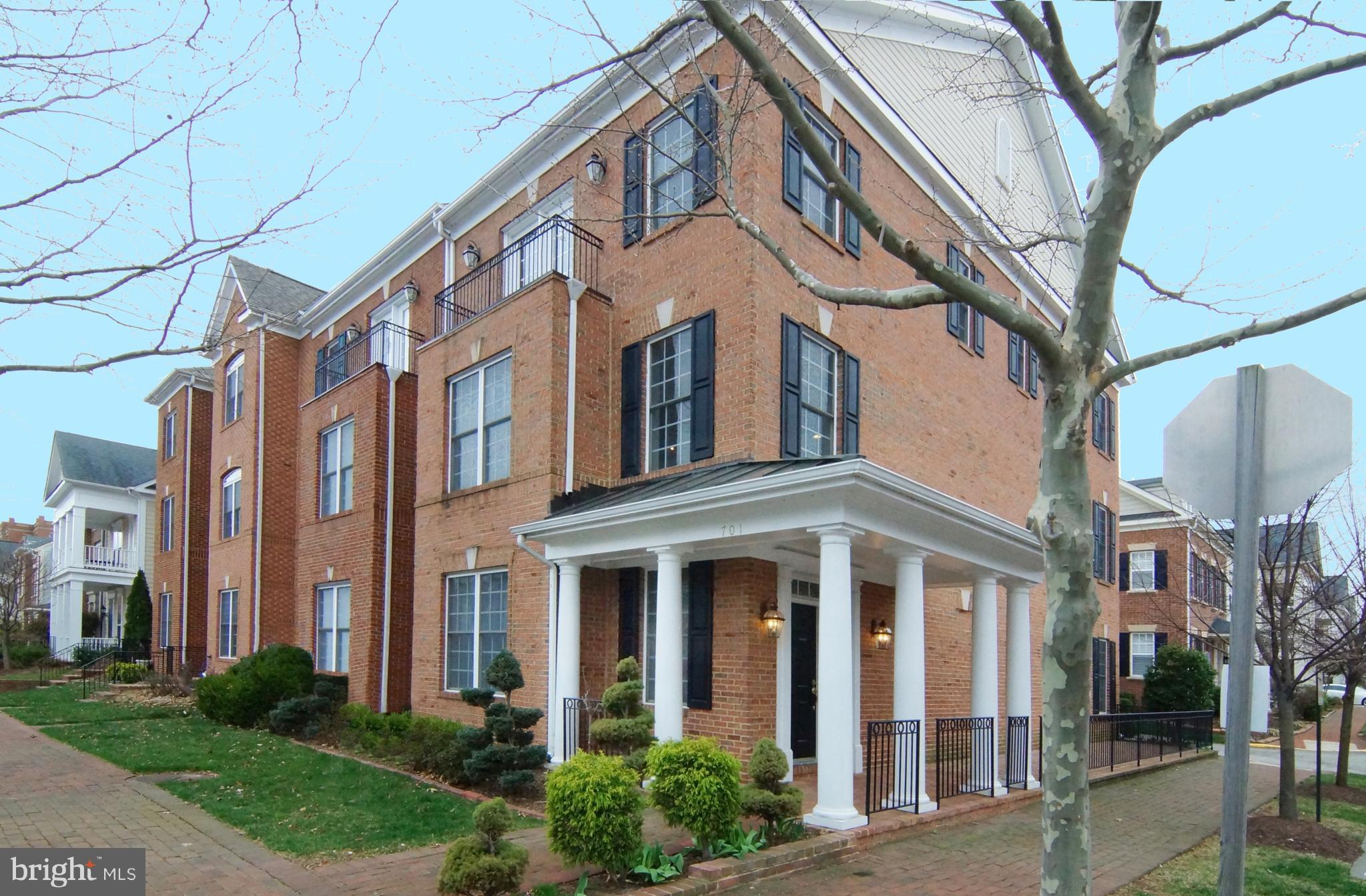 BELMONT BAY - Residential