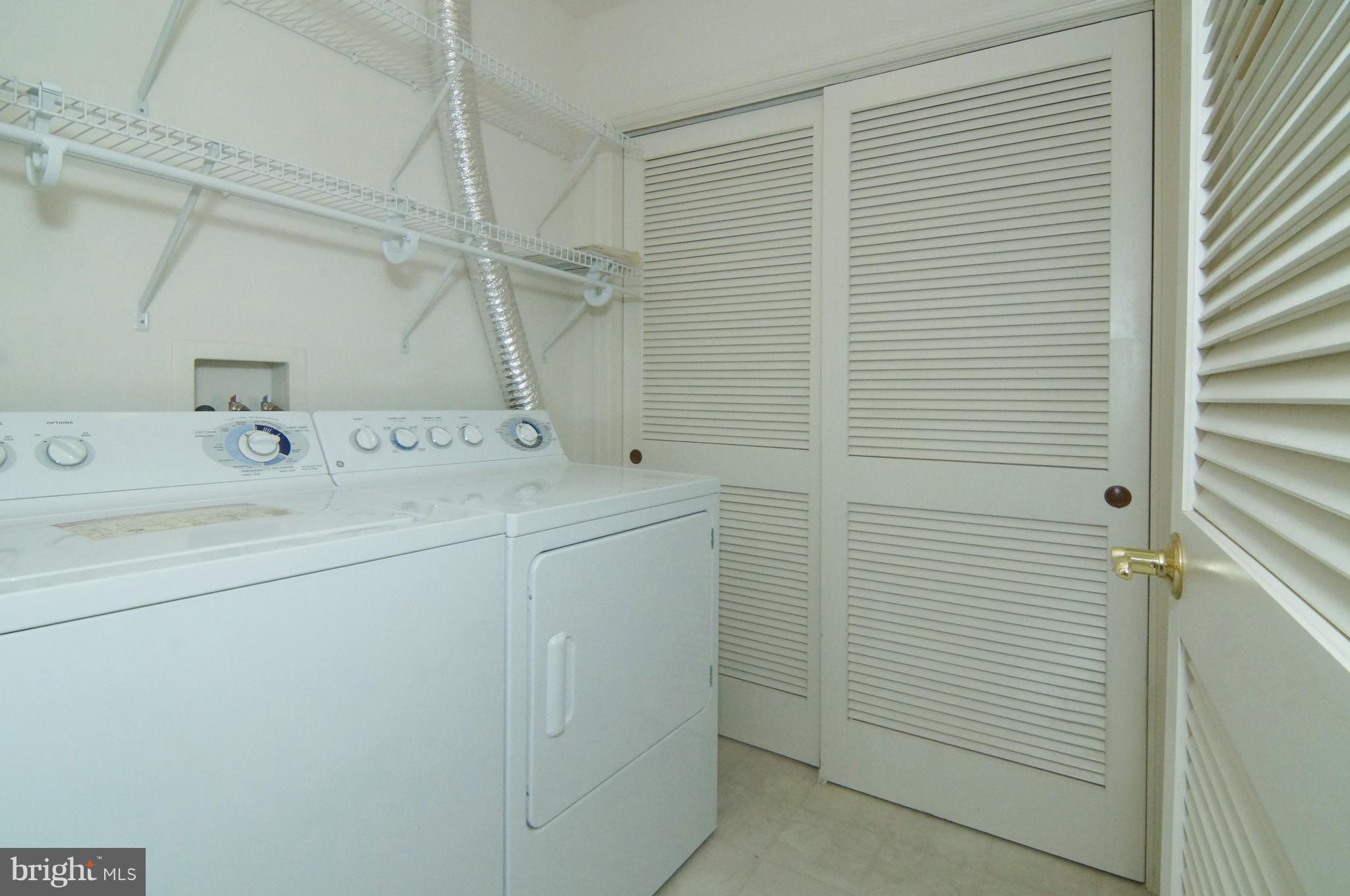 BELMONT BAY - Residential