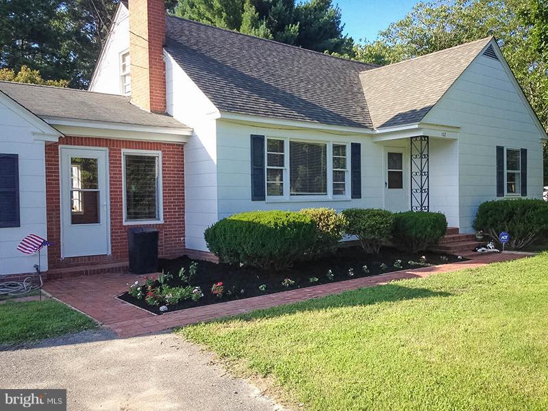 Check out this recently updated home. This four bedroom two bath home located in Fruitland Maryland features hardwood and carpet throughout, newer appliances, large yard, one car garage and so much more call today for your private showing